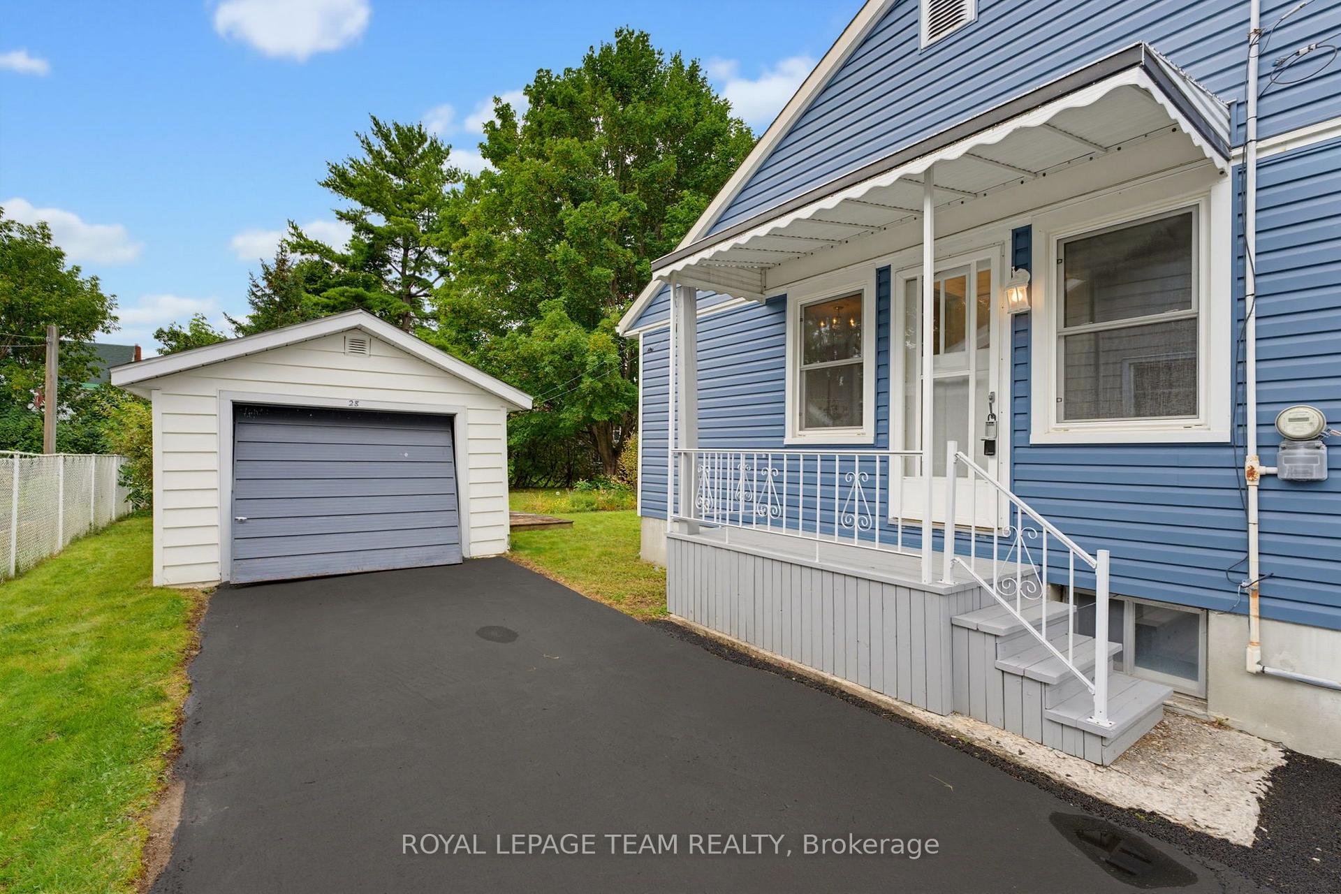 Photo 33 of 28 Catherine Street, Smiths Falls, Smiths Falls — HOMEH