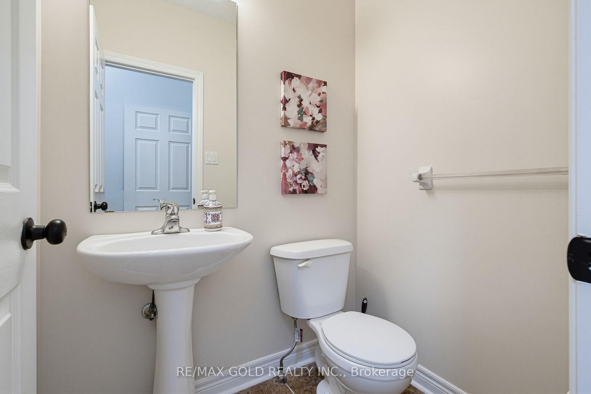 Photo 11 of 75 Watsonbrook Drive, Brampton, Sandringham-Wellington — HOMEH