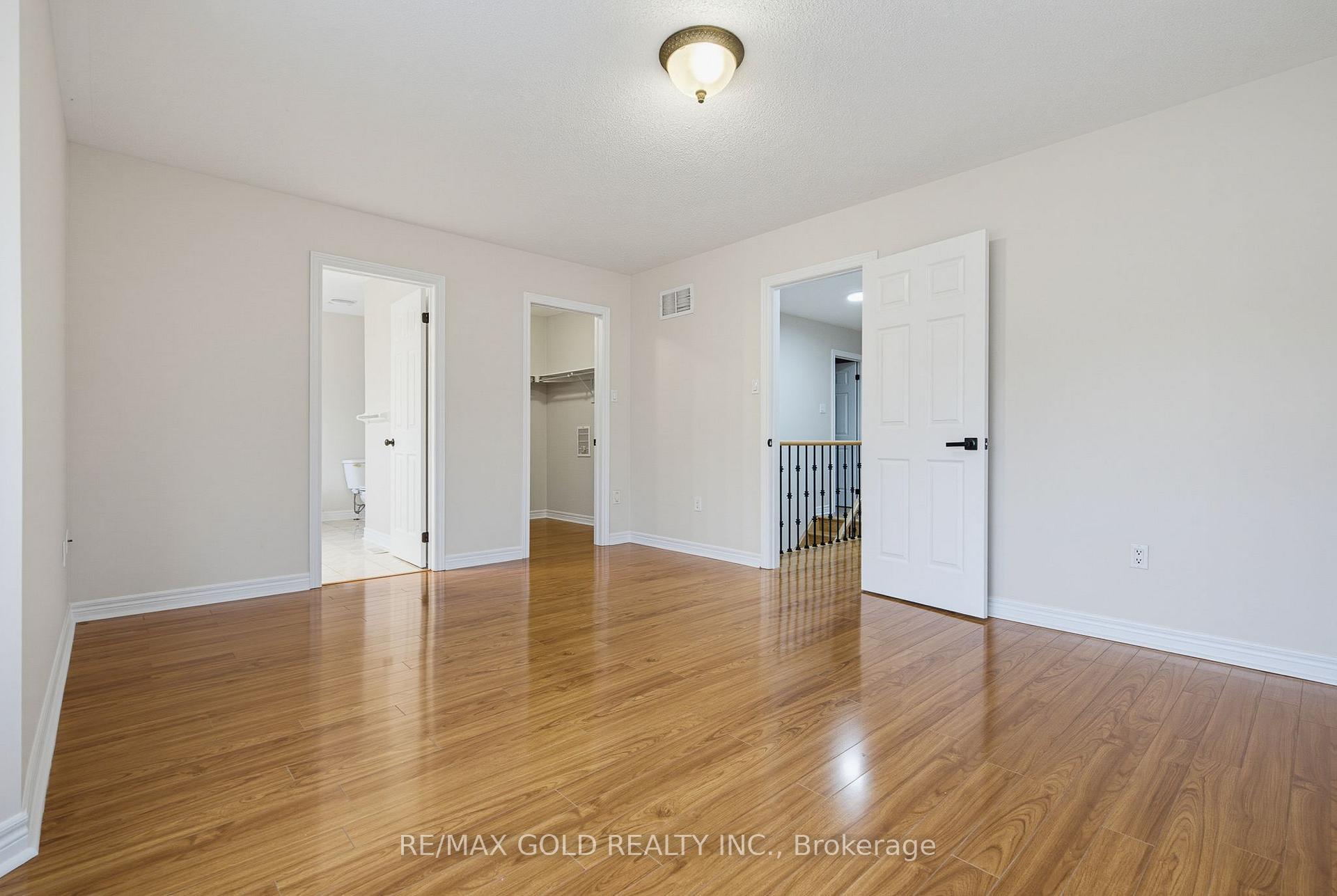 Photo 24 of 75 Watsonbrook Drive, Brampton, Sandringham-Wellington — HOMEH