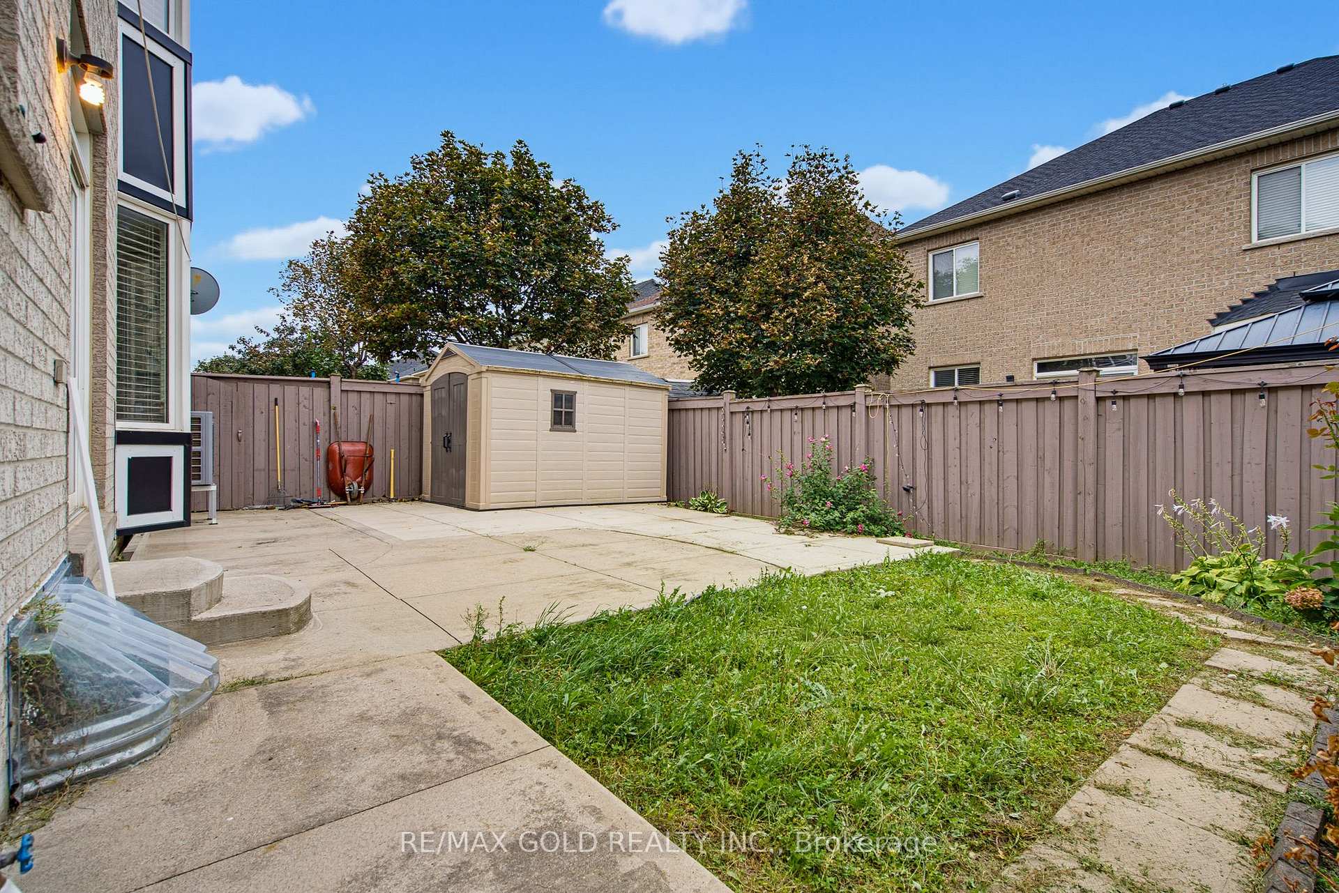 Photo 36 of 75 Watsonbrook Drive, Brampton, Sandringham-Wellington — HOMEH
