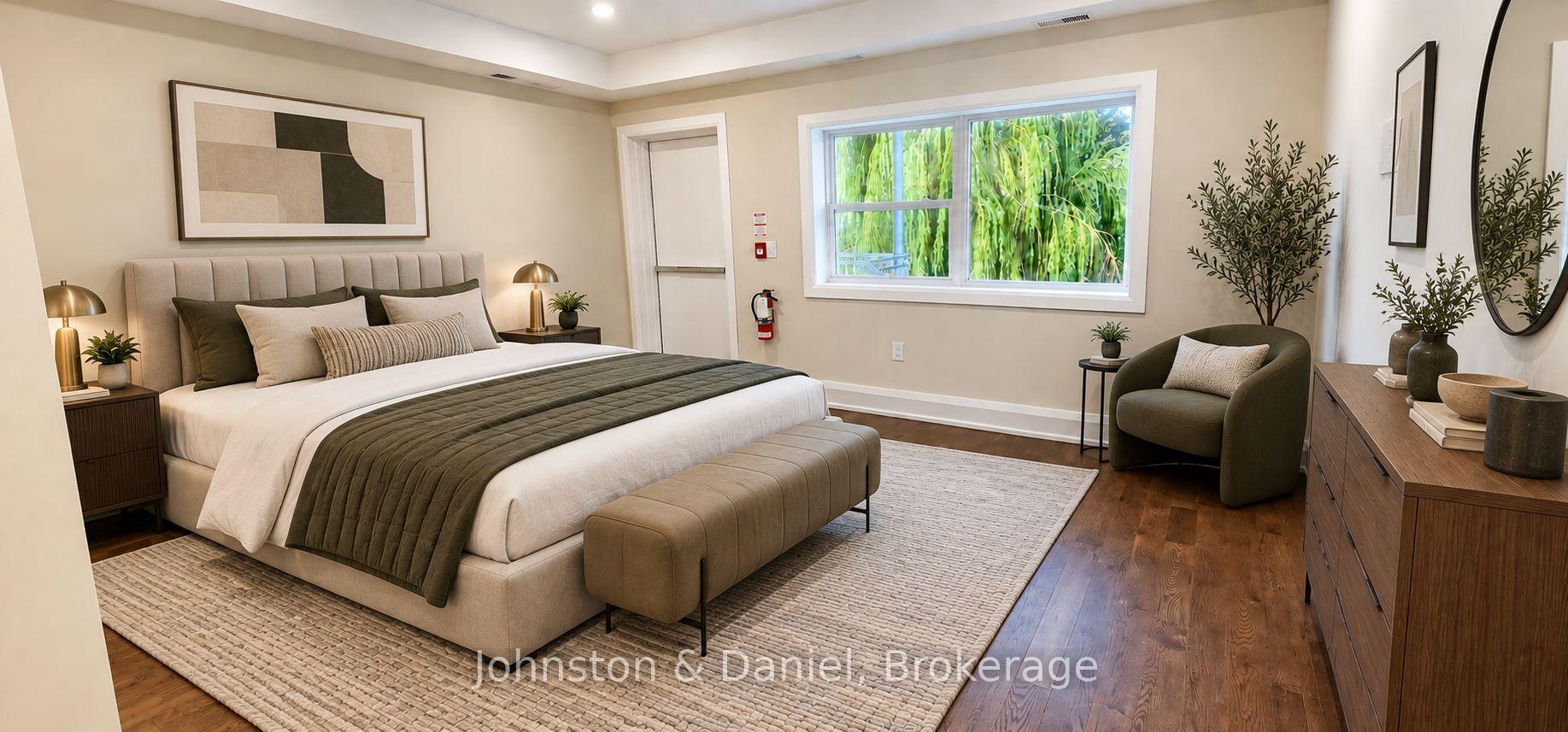 Photo 7 of Unit 301, 2579 Yonge Street, Toronto, Mount Pleasant East — HOMEH