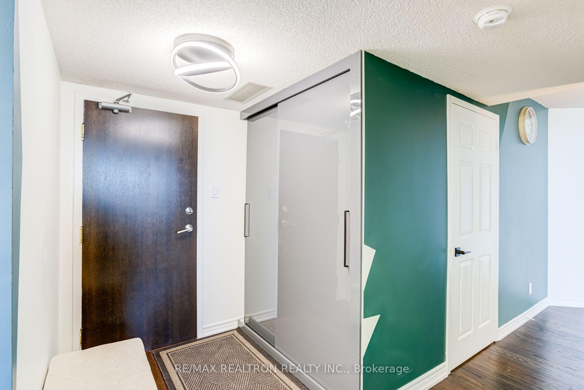 Photo 3 of Unit 1717, 4725 Sheppard Avenue E, Scarborough, Agincourt South-Malvern West — HOMEH