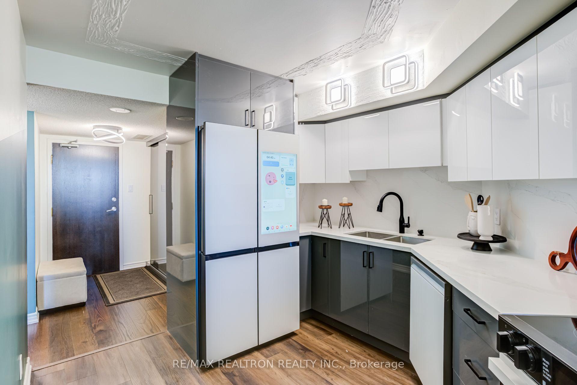 Photo 7 of Unit 1717, 4725 Sheppard Avenue E, Scarborough, Agincourt South-Malvern West — HOMEH