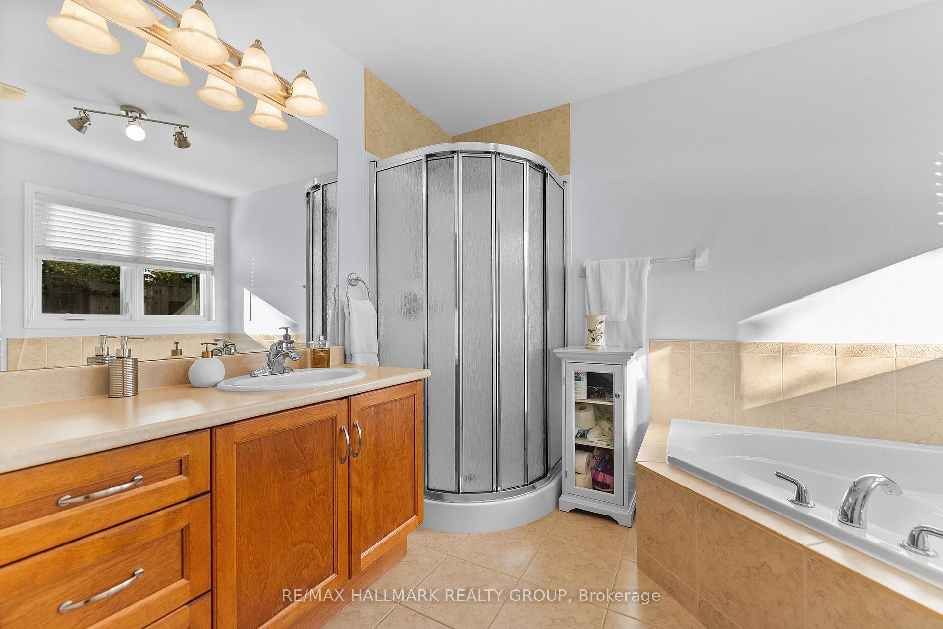 Photo 19 of 95 Lloydalex Crescent, Ottawa, Stittsville (North) — HOMEH