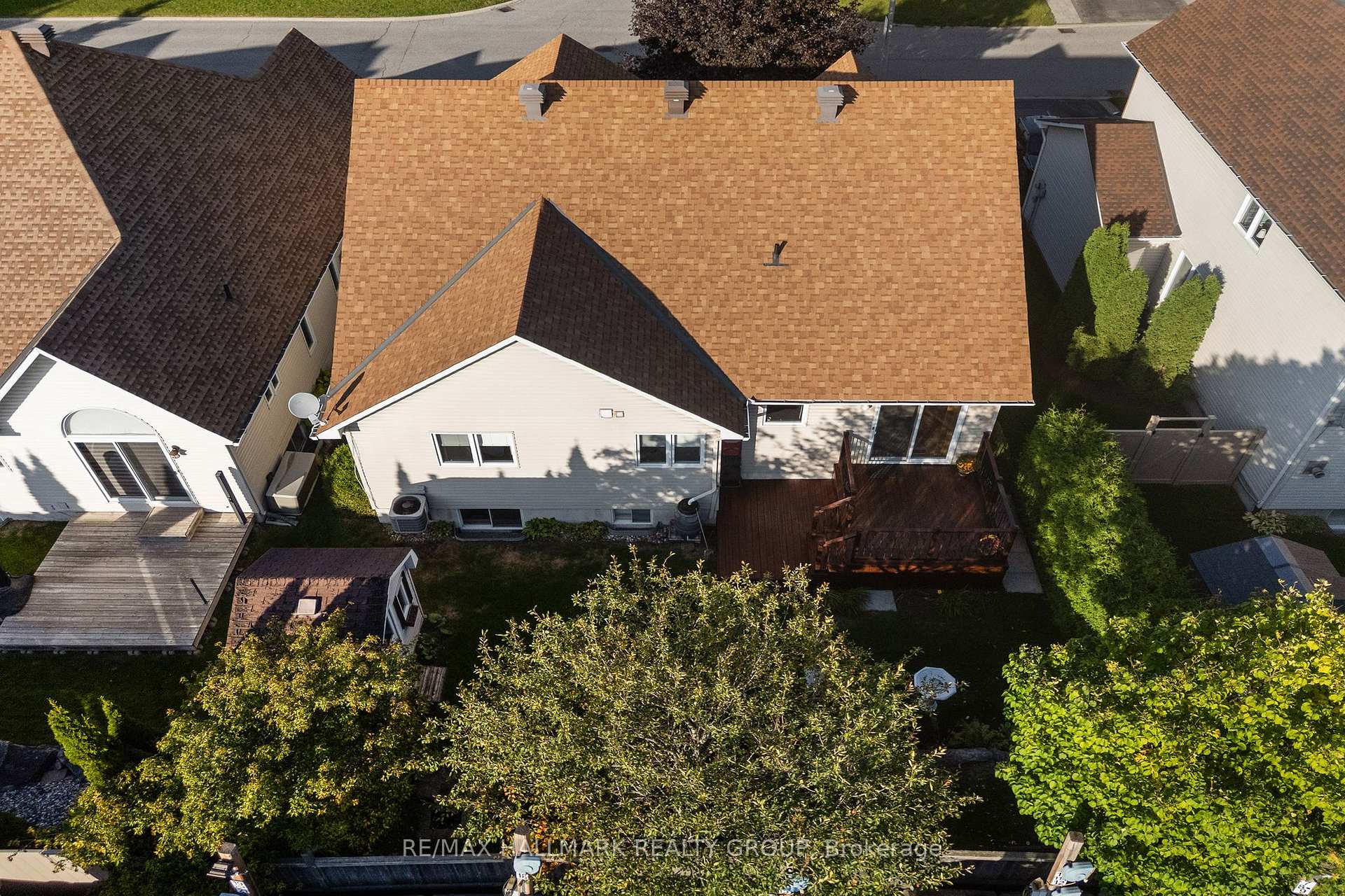 Photo 37 of 95 Lloydalex Crescent, Ottawa, Stittsville (North) — HOMEH