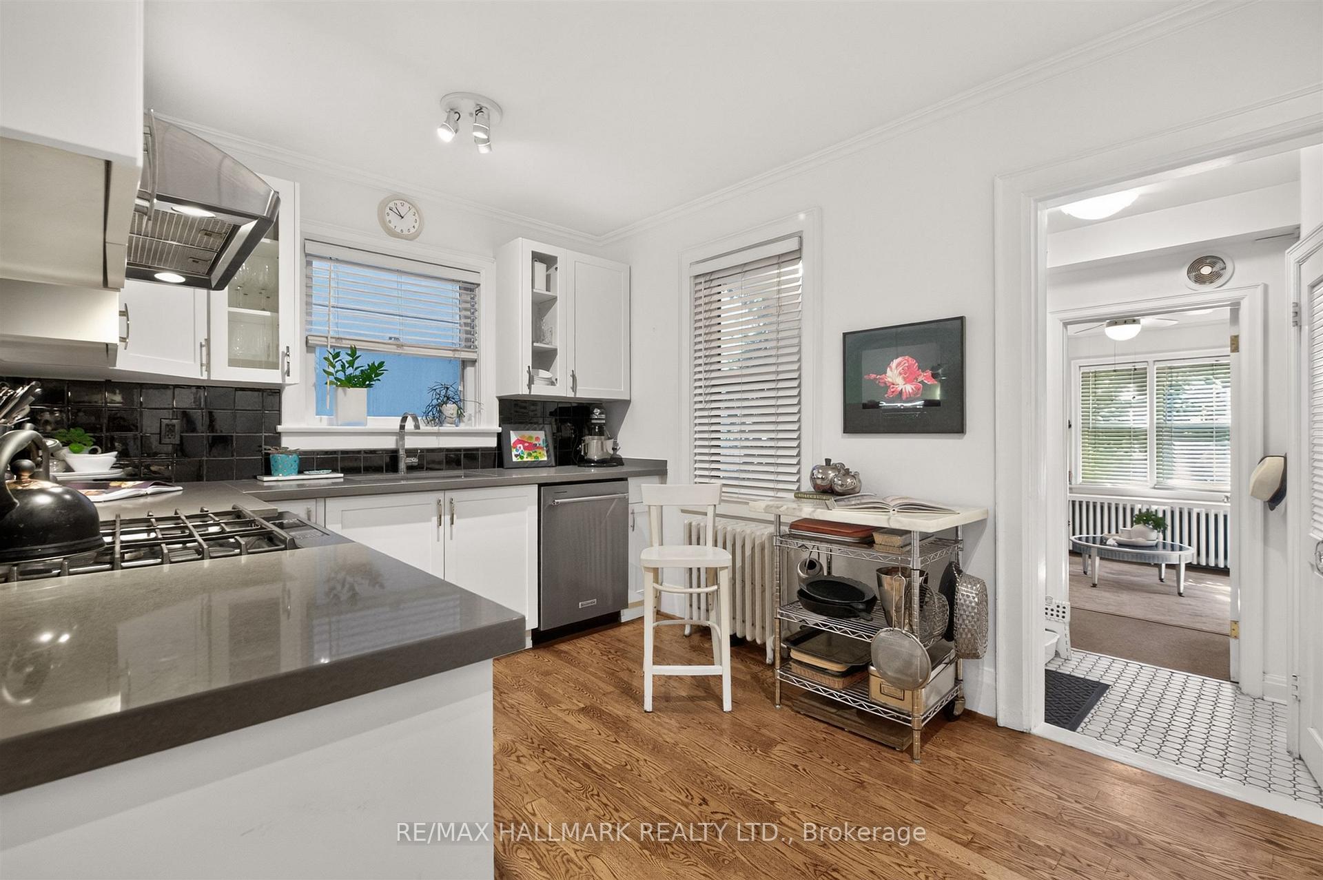 Photo 12 of 337 Balliol Street, Toronto, Mount Pleasant East — HOMEH