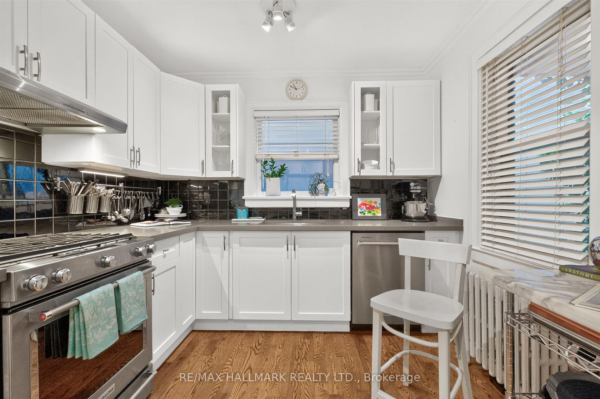 Photo 13 of 337 Balliol Street, Toronto, Mount Pleasant East — HOMEH