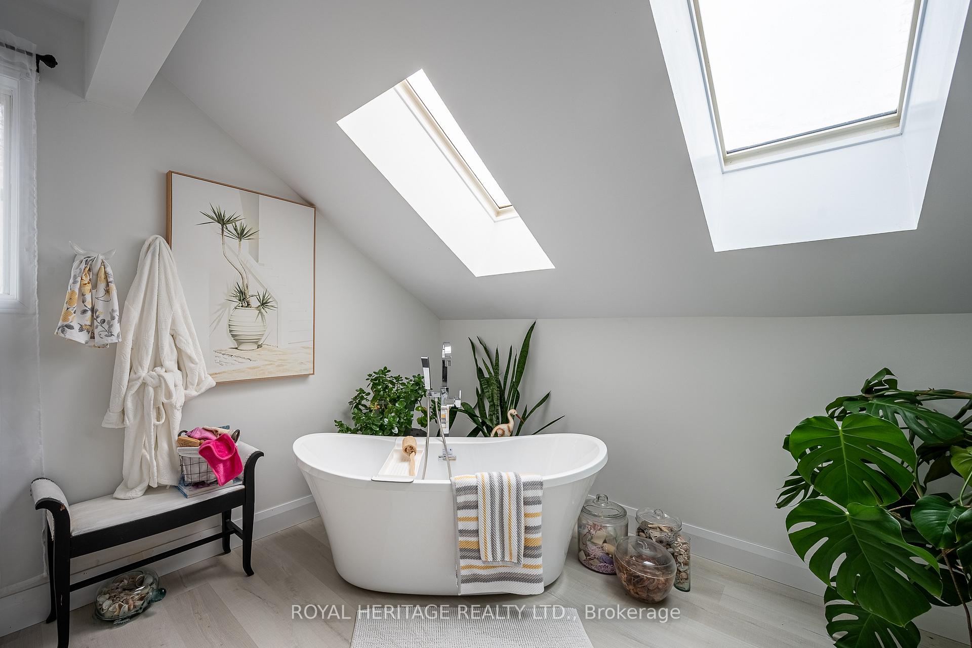 Photo 19 of Unit 26, 84 Green Briar Road, New Tecumseth, Alliston — HOMEH