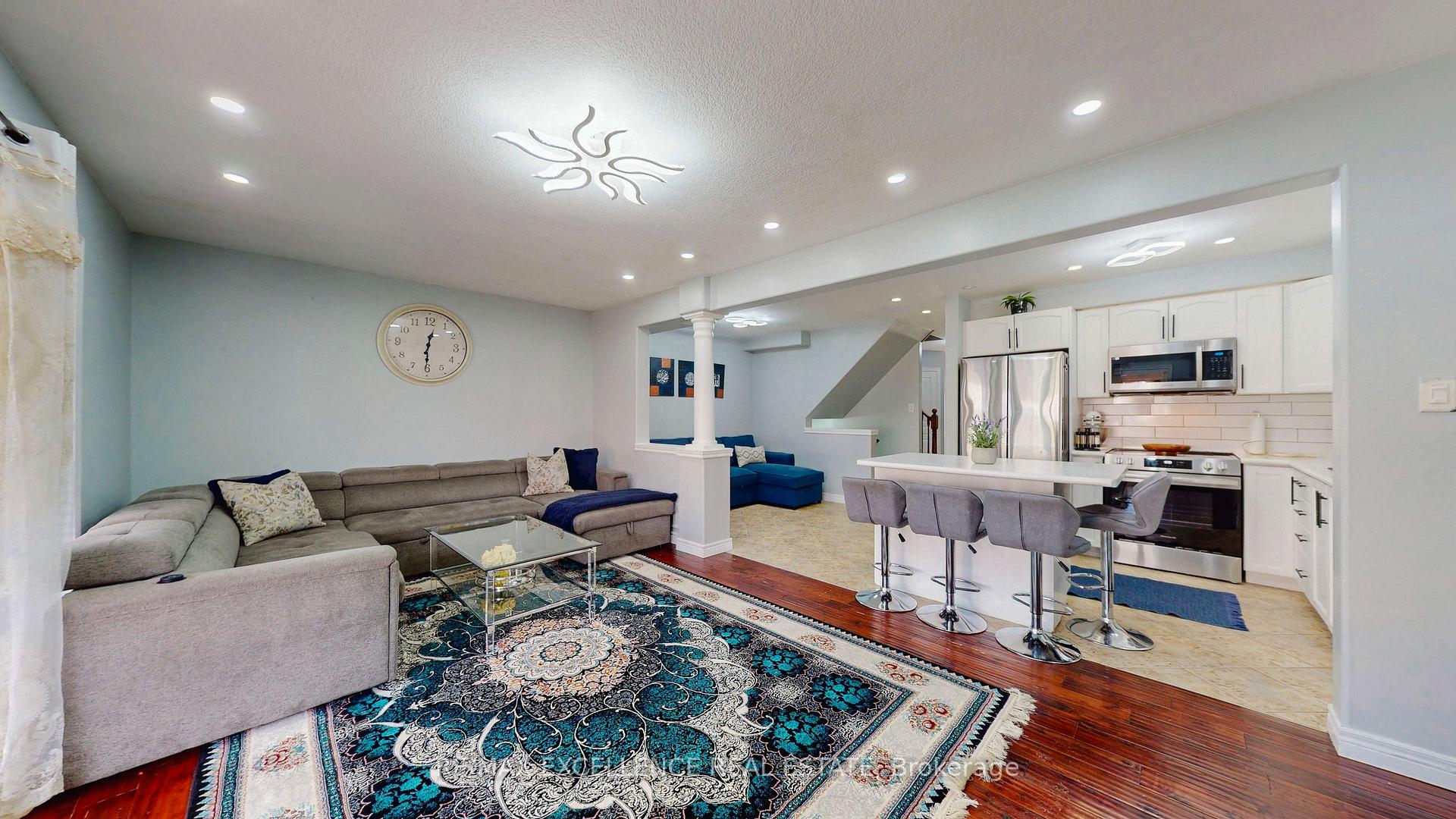 Photo 5 of 4875 Adam Court, Lincoln, Beamsville — HOMEH
