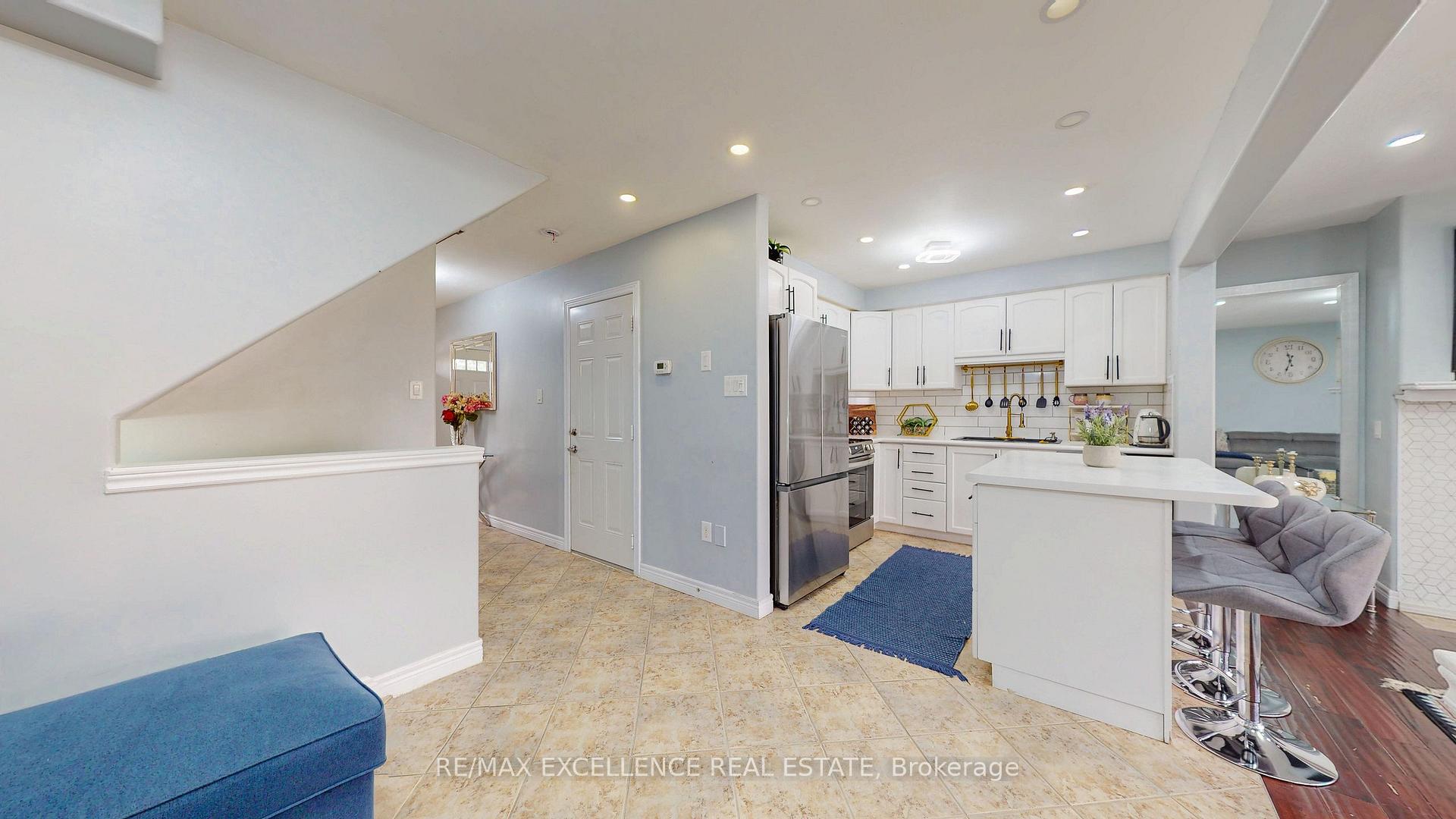 Photo 13 of 4875 Adam Court, Lincoln, Beamsville — HOMEH