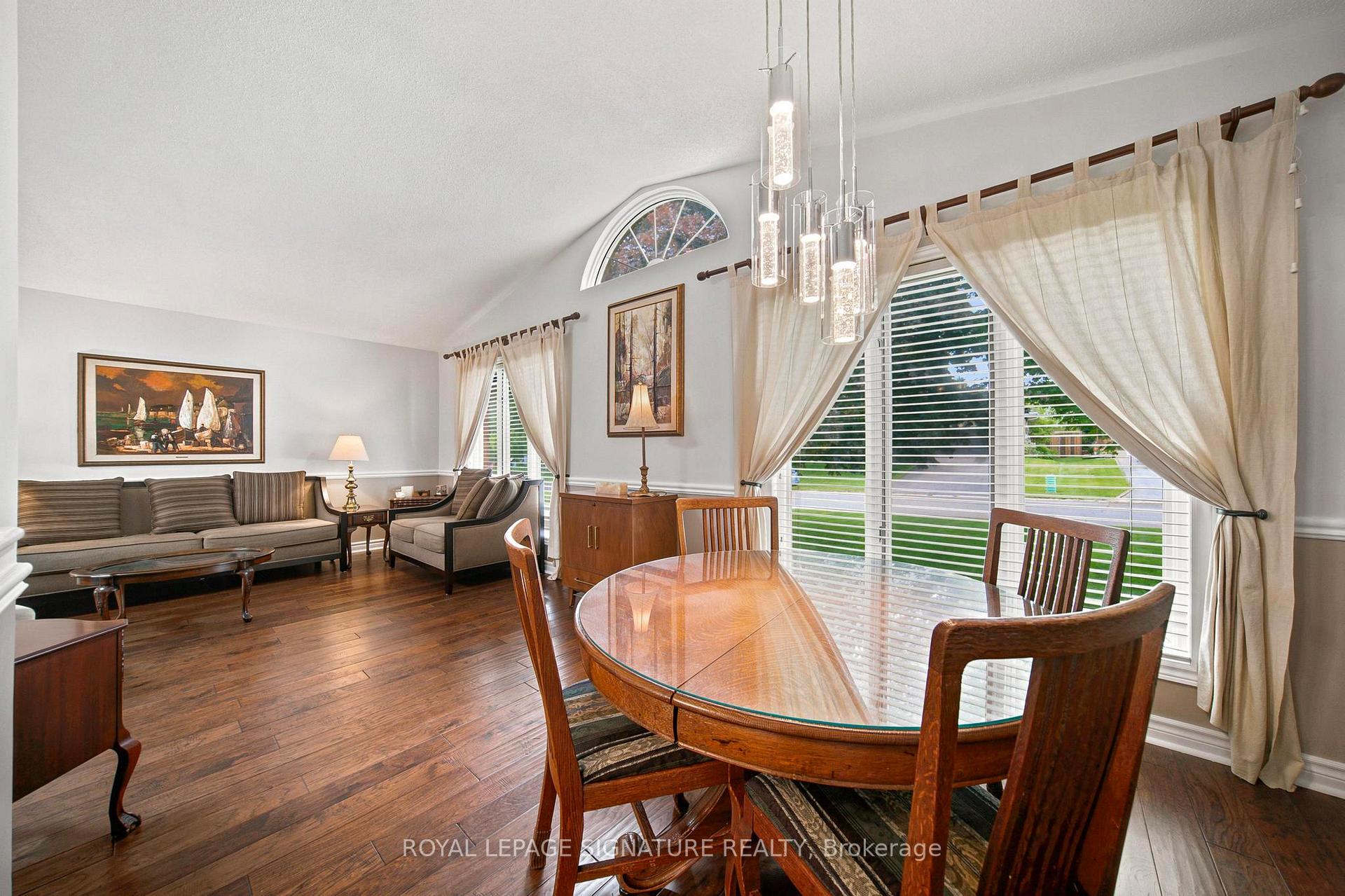 Photo 8 of 30 Andrew Street, Brant, South Dumfries — HOMEH