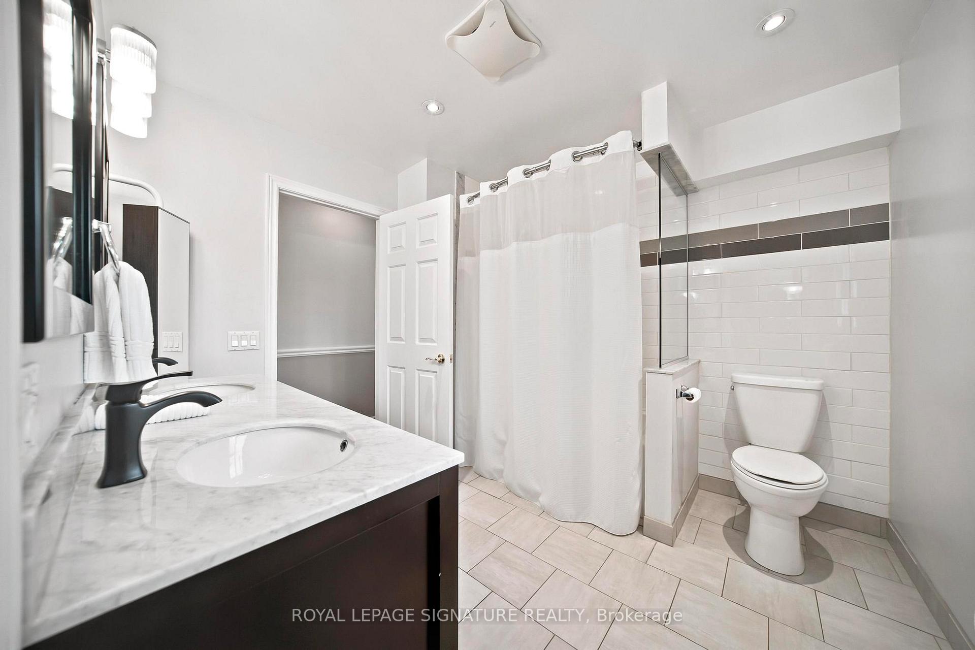 Photo 17 of 30 Andrew Street, Brant, South Dumfries — HOMEH