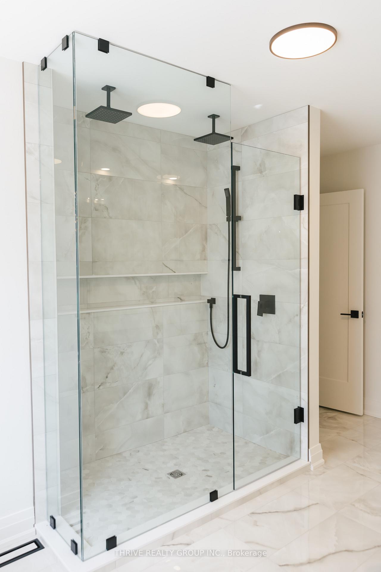 Photo 10 of 4079 Fallingbrook Road, London, South V — HOMEH