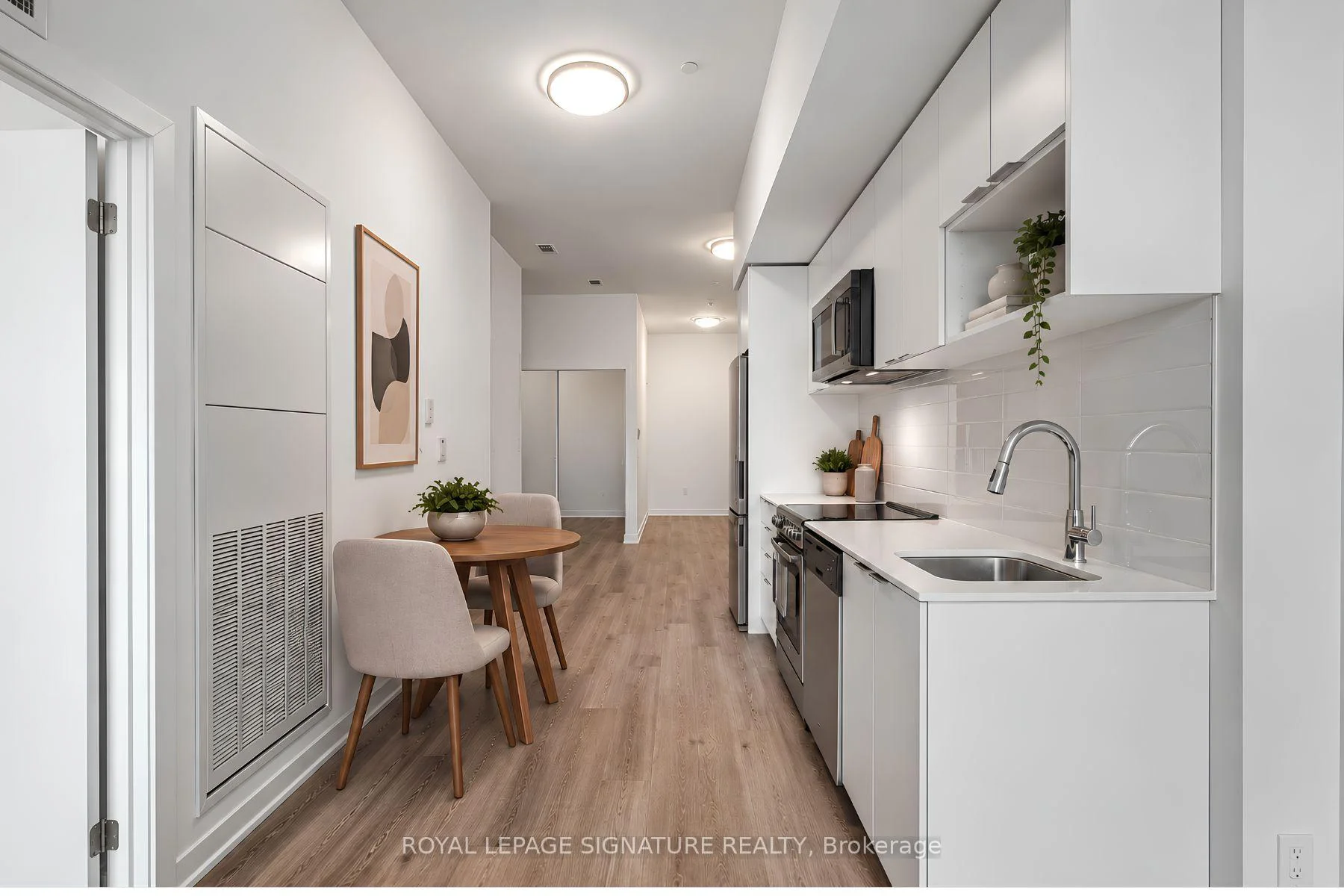 Photo 3 of Unit 101, 4569 Kingston Road, Scarborough, West Hill — HOMEH