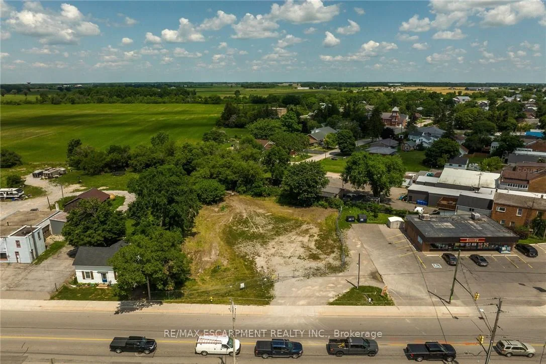 Photo 8 of 4 Talbot Street W, Haldimand — HOMEH