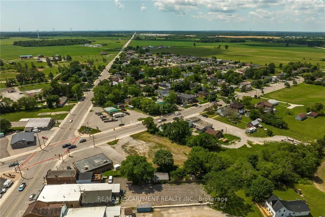Photo 12 of 4 Talbot Street W, Haldimand — HOMEH
