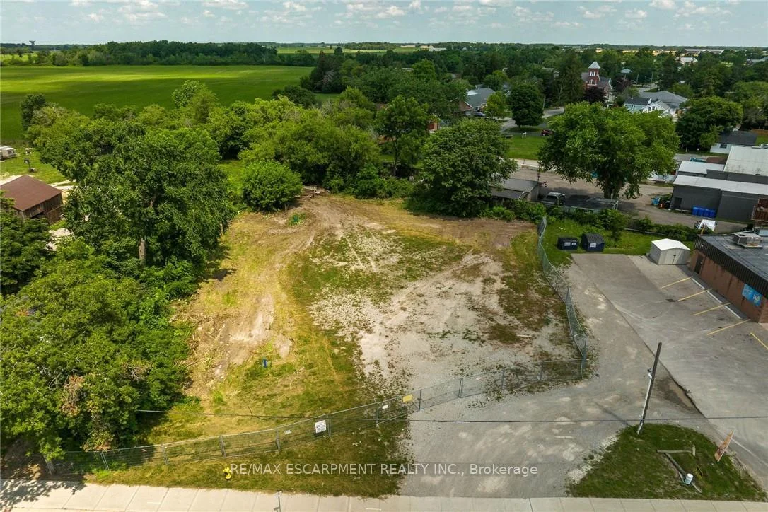 Photo 16 of 4 Talbot Street W, Haldimand — HOMEH