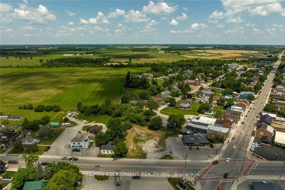 Photo 34 of 4 Talbot Street W, Haldimand — HOMEH