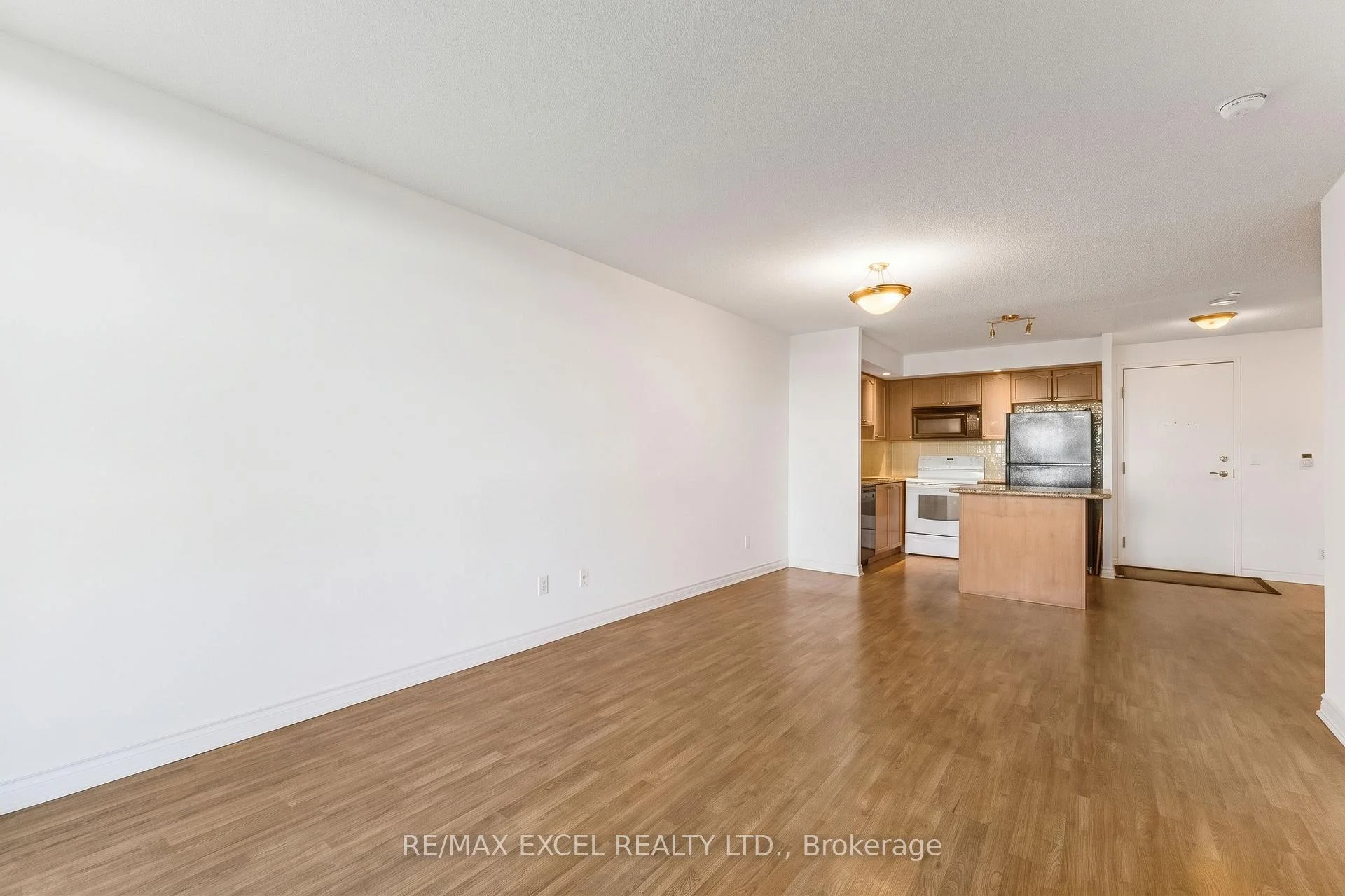 Photo 9 of Unit 1627, 33 Cox Boulevard, Markham, Unionville — HOMEH