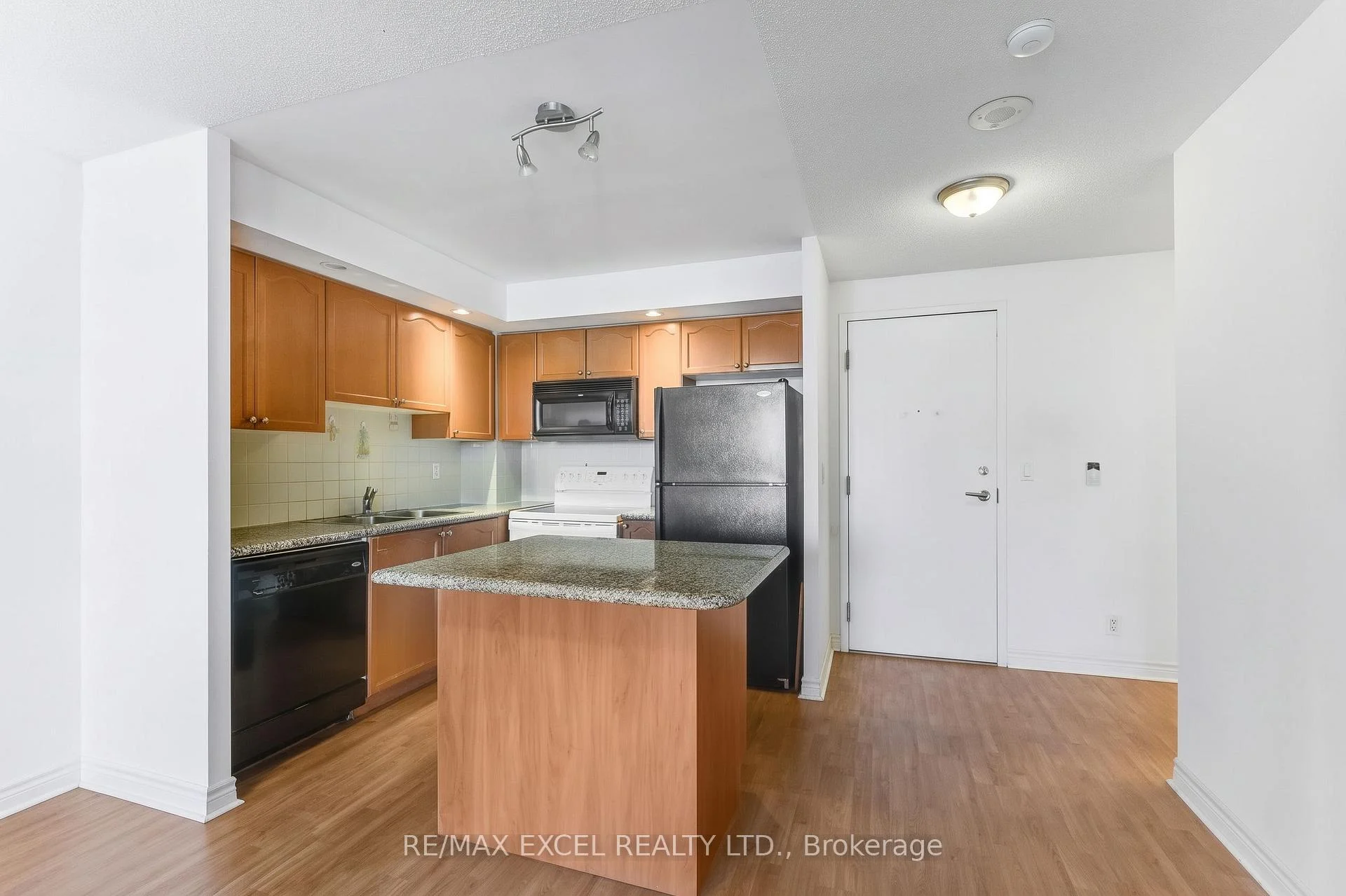 Photo 22 of Unit 1627, 33 Cox Boulevard, Markham, Unionville — HOMEH