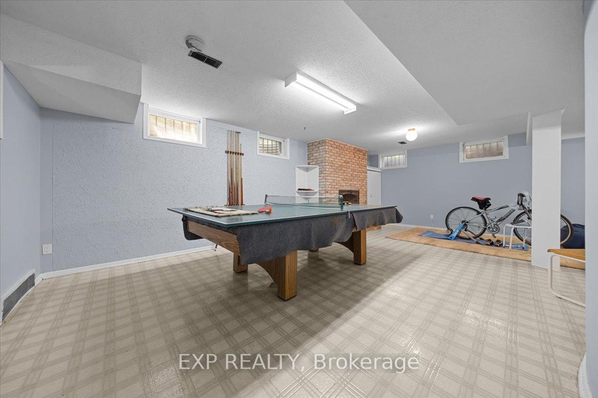 Photo 40 of 899 Dresden Crescent, Ottawa, Whitehaven — HOMEH