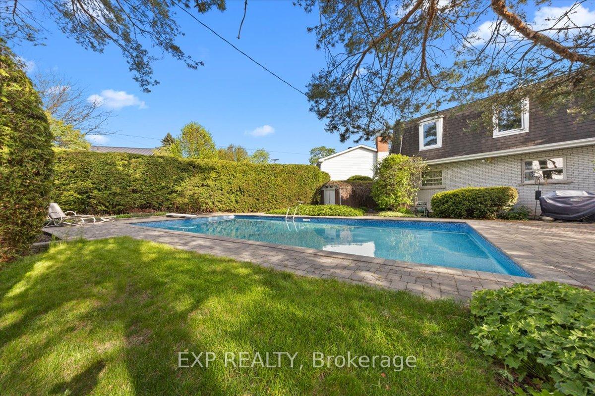Photo 45 of 899 Dresden Crescent, Ottawa, Whitehaven — HOMEH