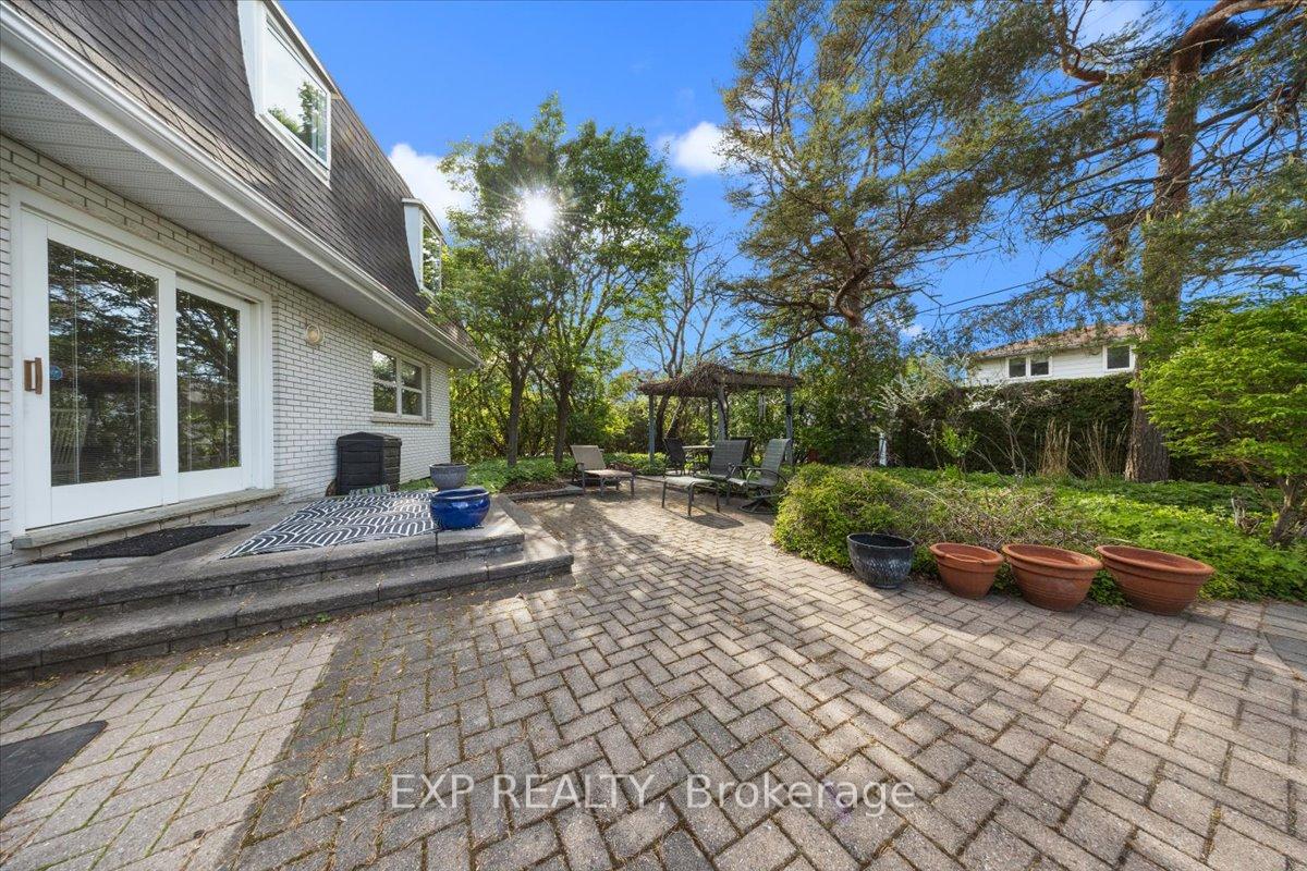 Photo 46 of 899 Dresden Crescent, Ottawa, Whitehaven — HOMEH