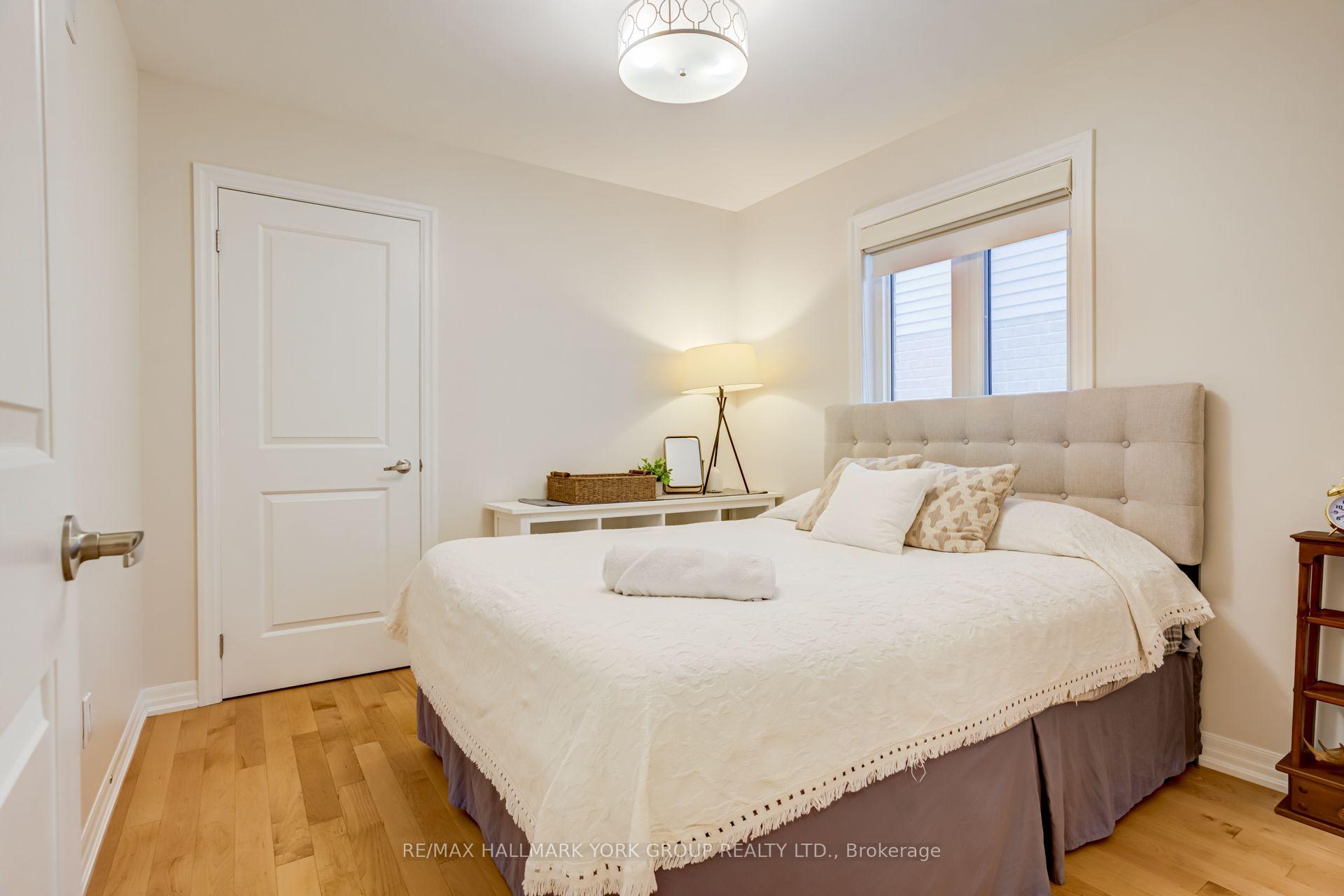 Photo 14 of 1796 Shelburne Street, Oshawa, Samac — HOMEH