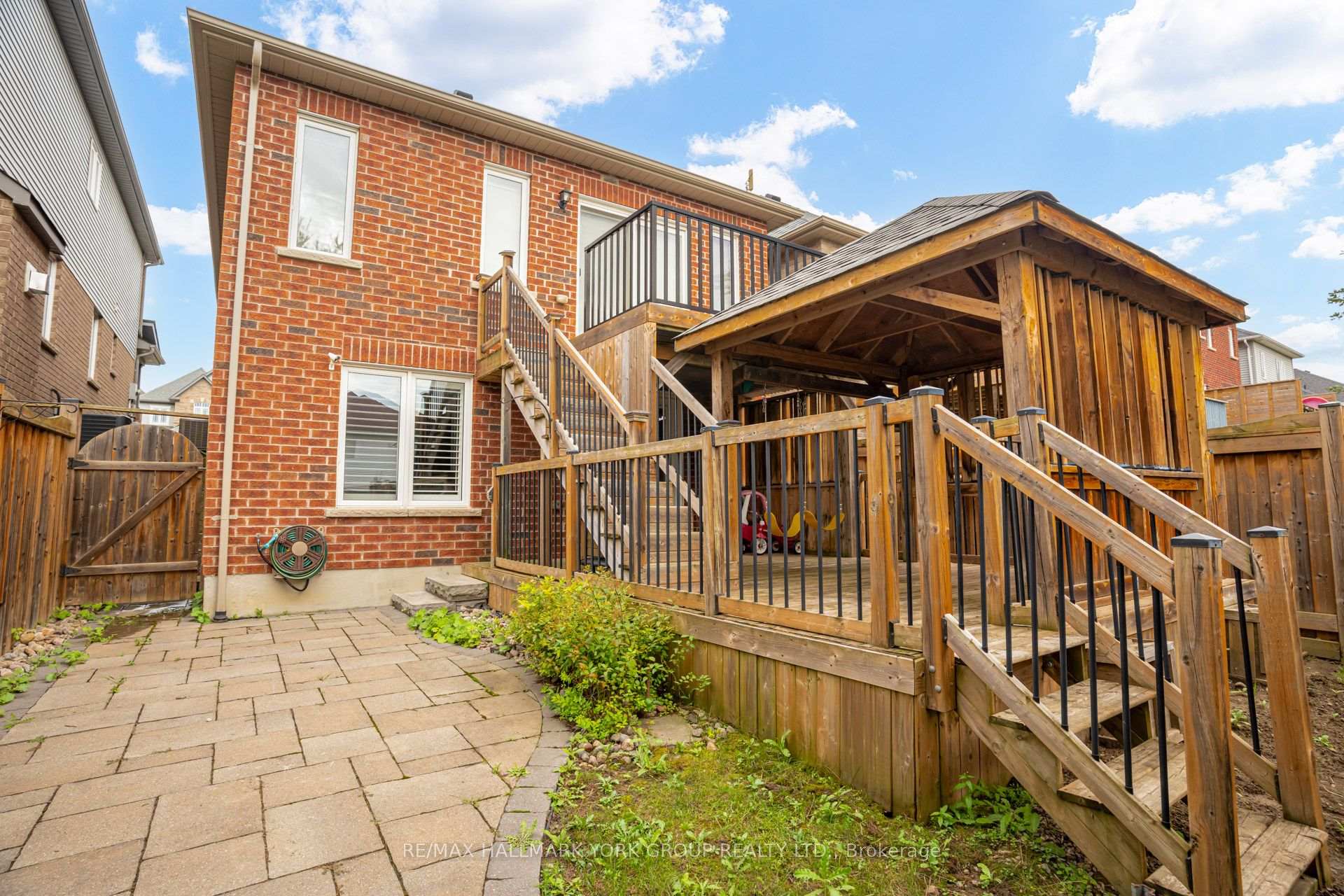 Photo 32 of 1796 Shelburne Street, Oshawa, Samac — HOMEH
