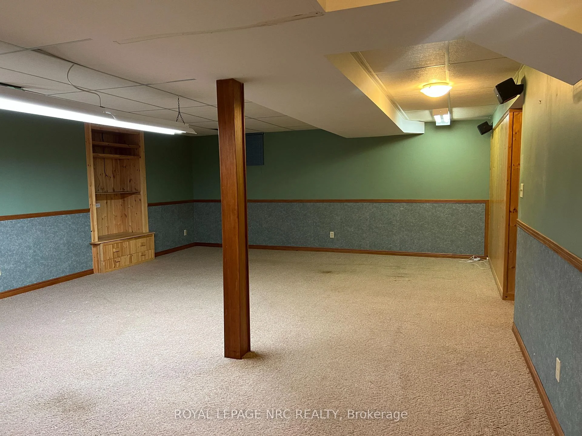 Photo 25 of 46 Andrea Drive, St. Catharines, Rykert/Vansickle — HOMEH