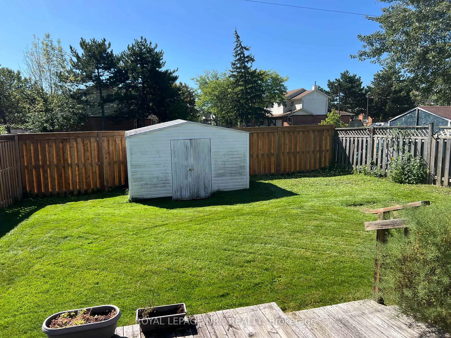Photo 29 of 46 Andrea Drive, St. Catharines, Rykert/Vansickle — HOMEH