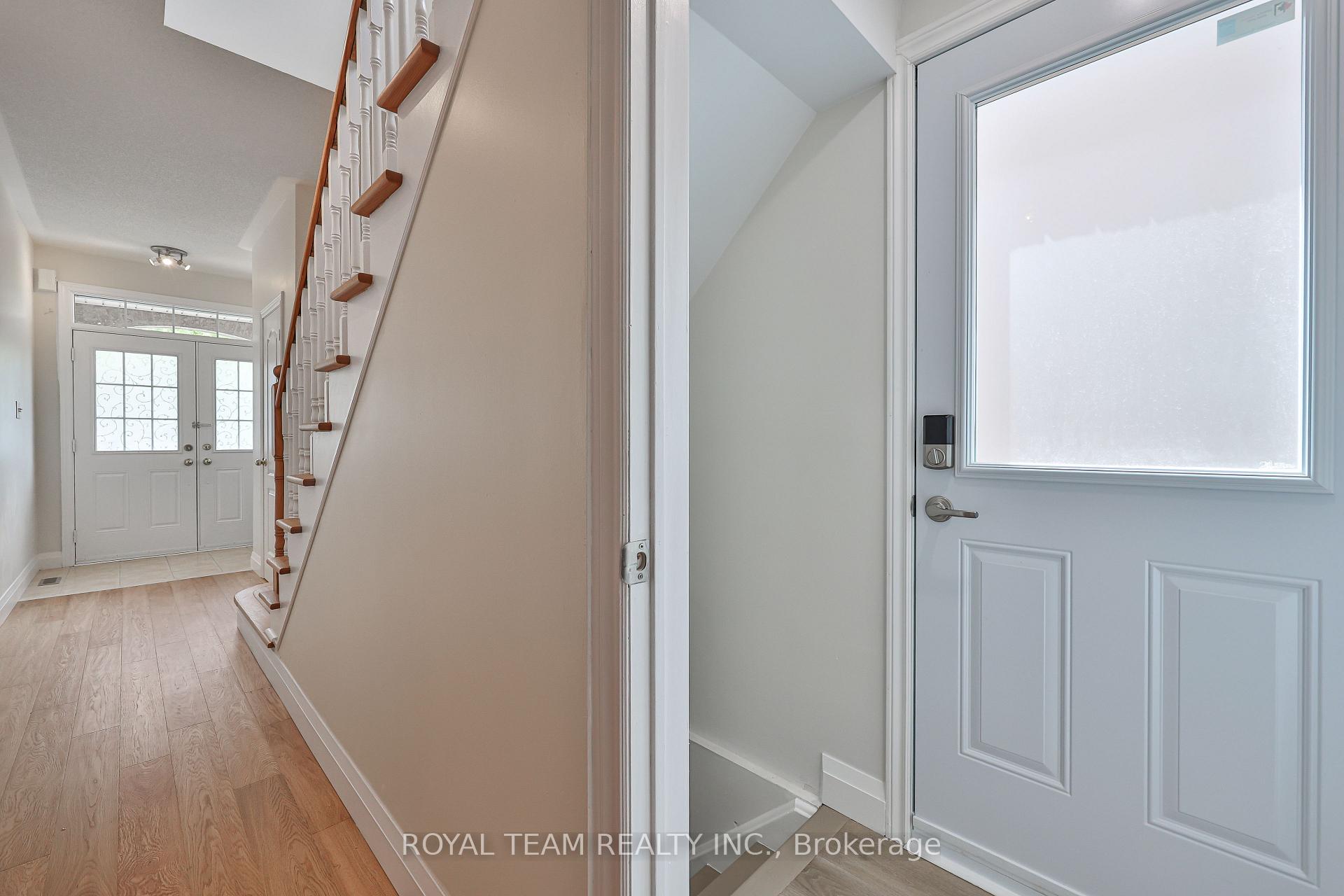 Photo 26 of 12 Spring Arbour Road, Vaughan, Patterson — HOMEH