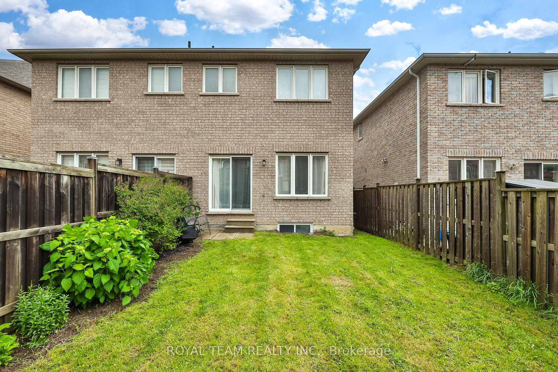 Photo 30 of 12 Spring Arbour Road, Vaughan, Patterson — HOMEH