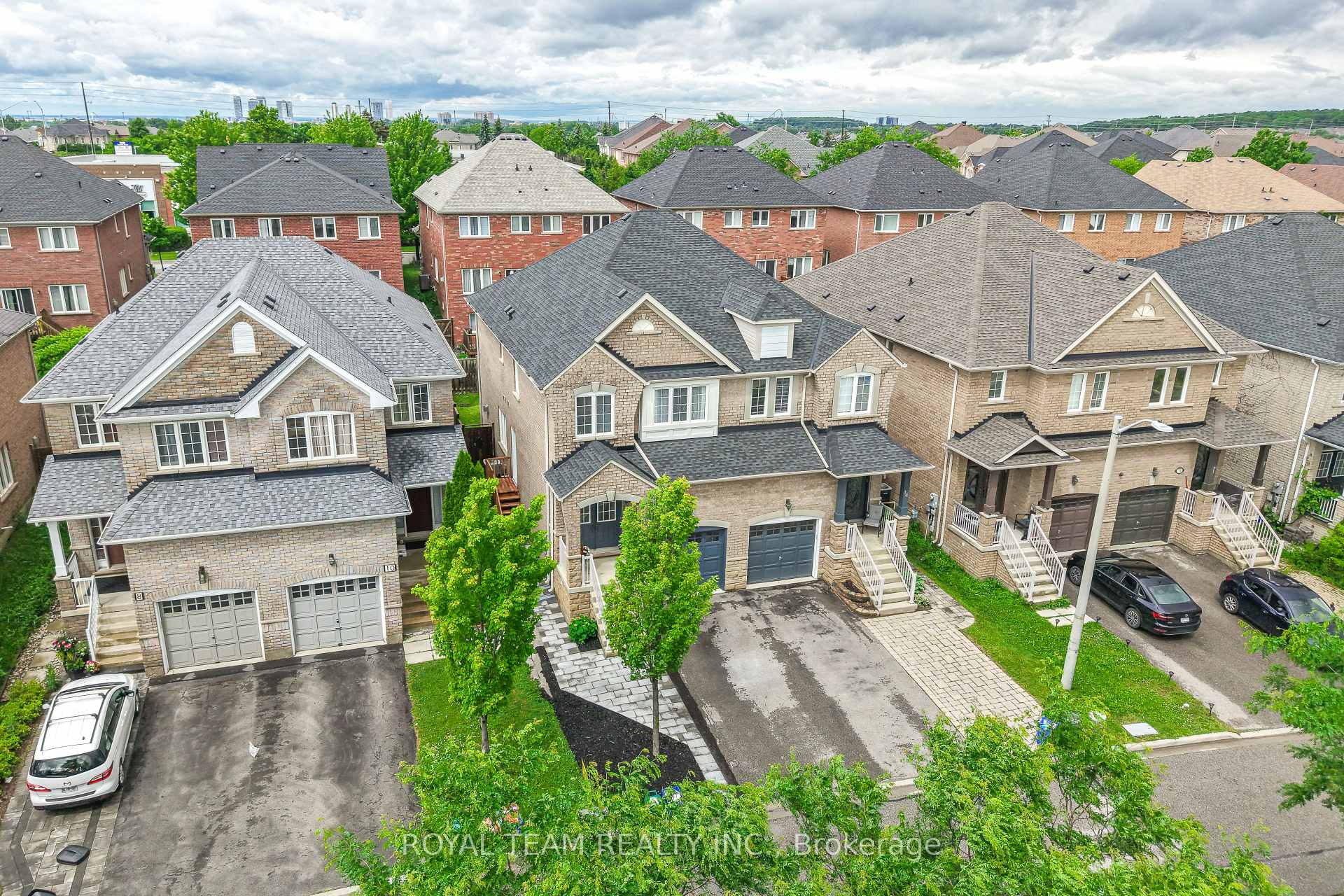 Photo 32 of 12 Spring Arbour Road, Vaughan, Patterson — HOMEH