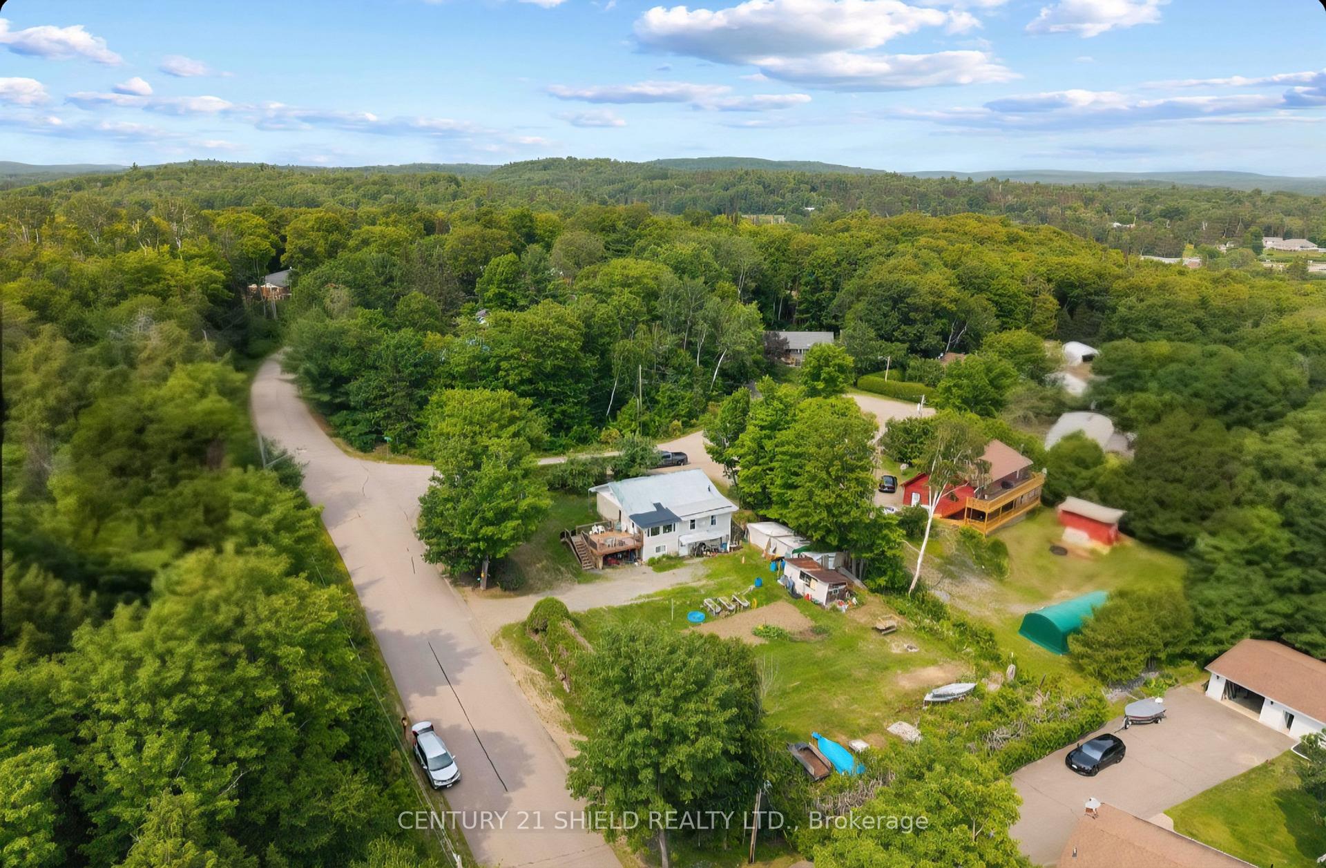 Photo 2 of 121 Maple Drive, South Algonquin — HOMEH