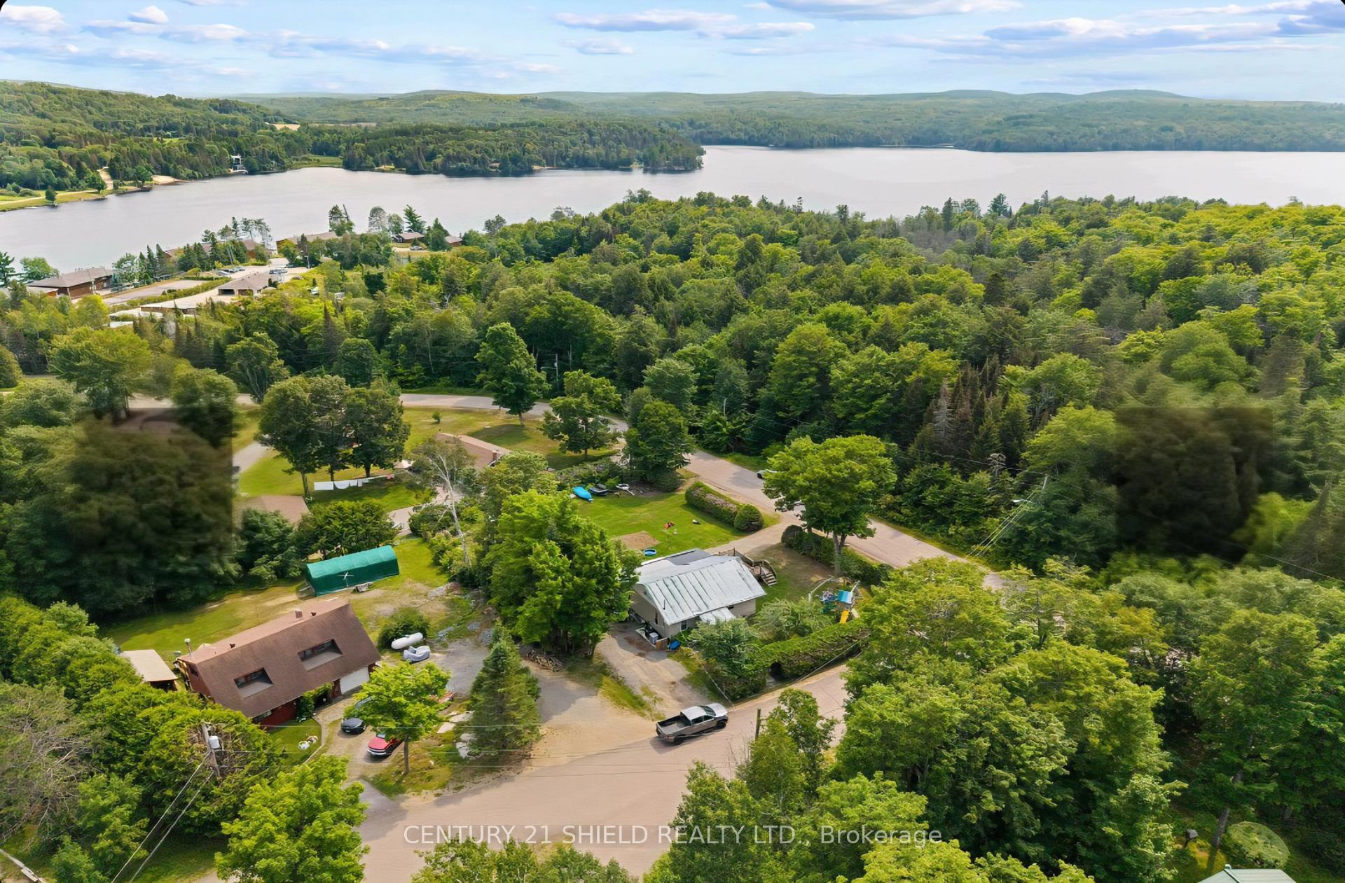 Photo 4 of 121 Maple Drive, South Algonquin — HOMEH
