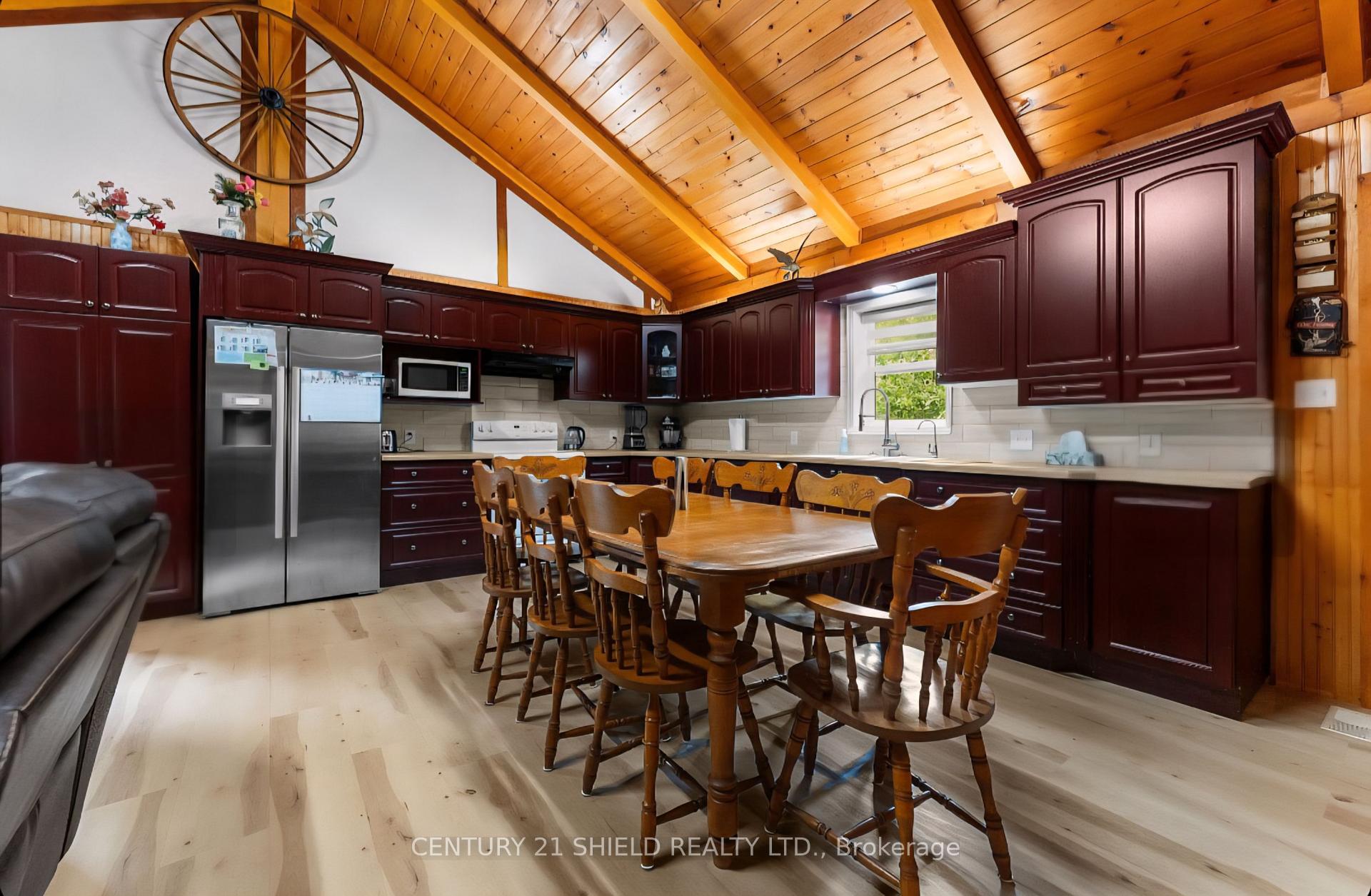 Photo 6 of 121 Maple Drive, South Algonquin — HOMEH