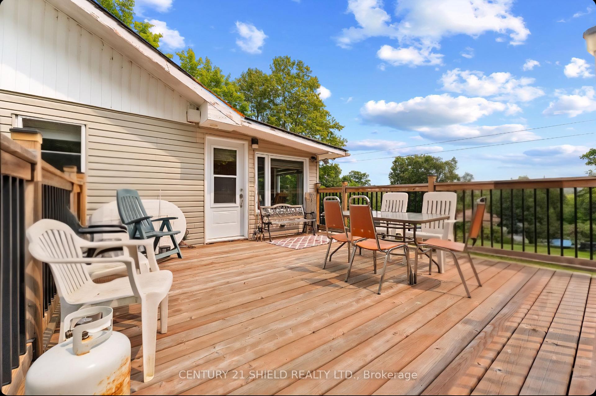 Photo 60 of 121 Maple Drive, South Algonquin — HOMEH