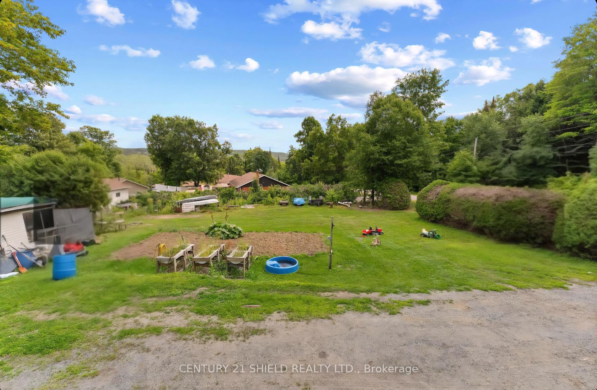 Photo 68 of 121 Maple Drive, South Algonquin — HOMEH