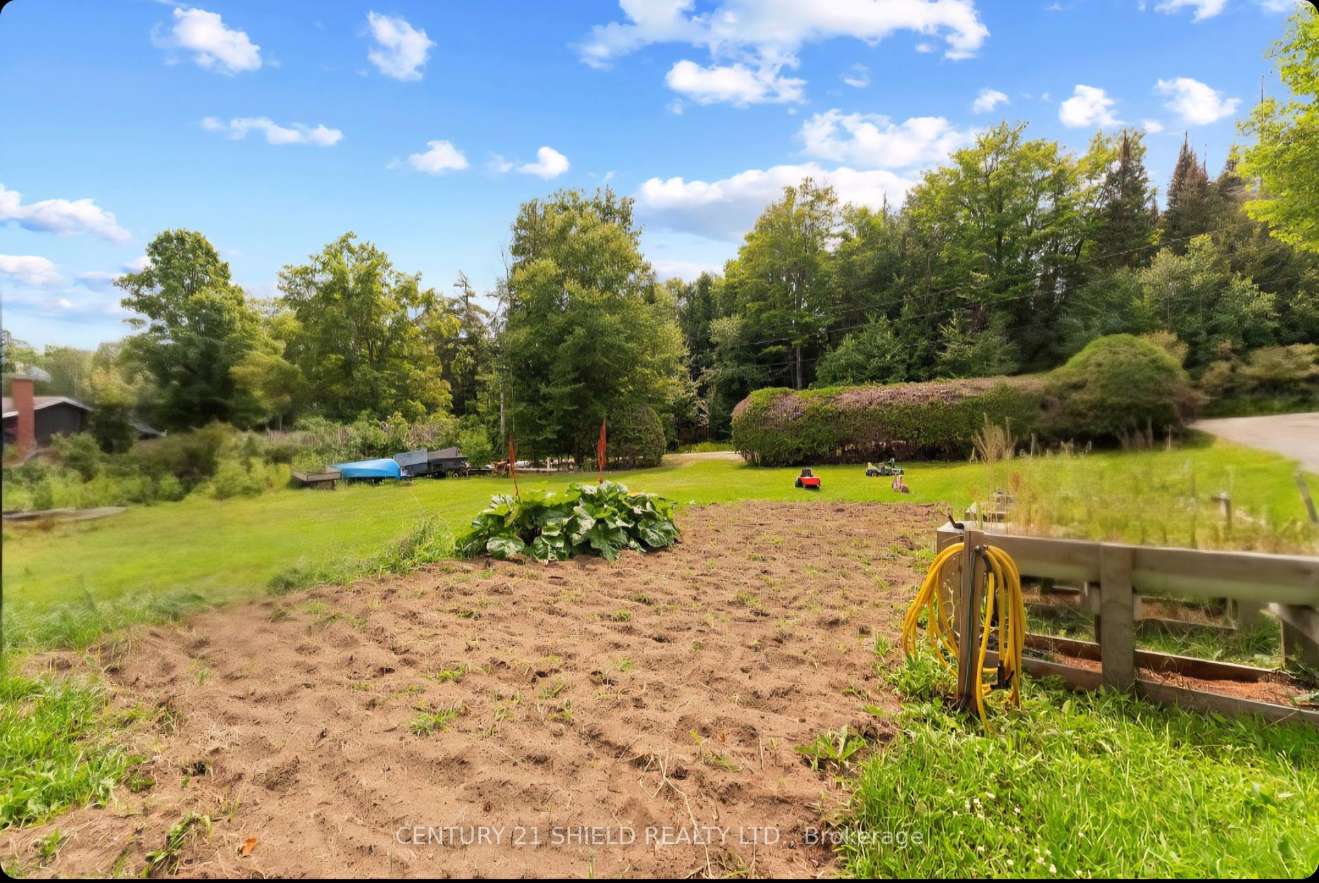 Photo 70 of 121 Maple Drive, South Algonquin — HOMEH