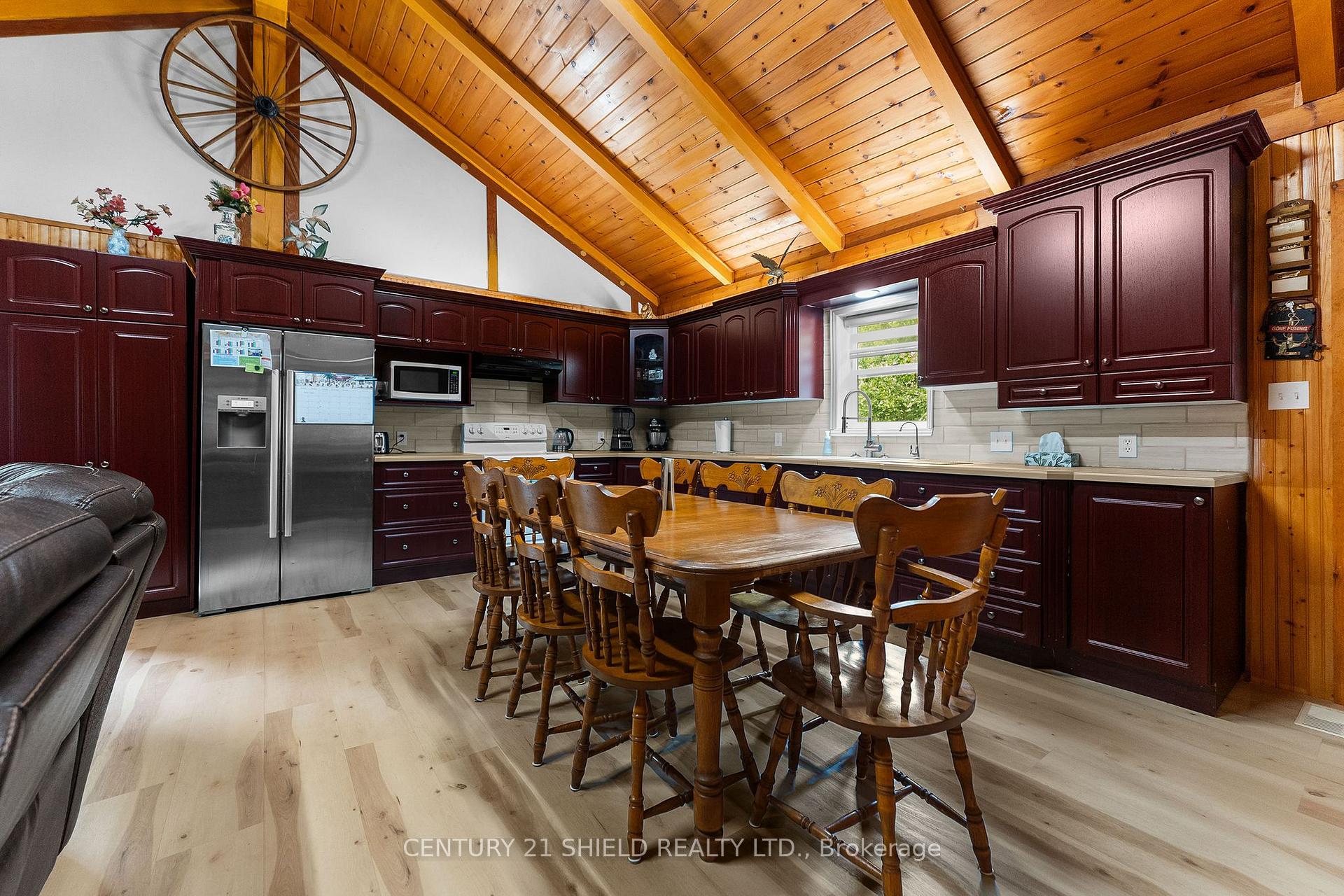 Photo 7 of 121 Maple Drive, South Algonquin — HOMEH
