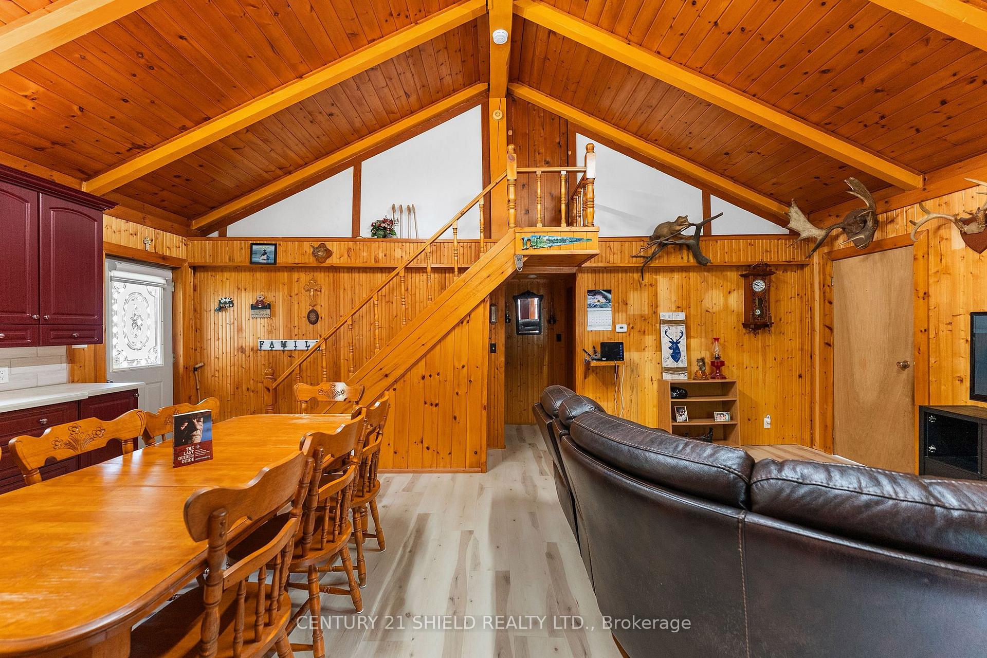 Photo 17 of 121 Maple Drive, South Algonquin — HOMEH