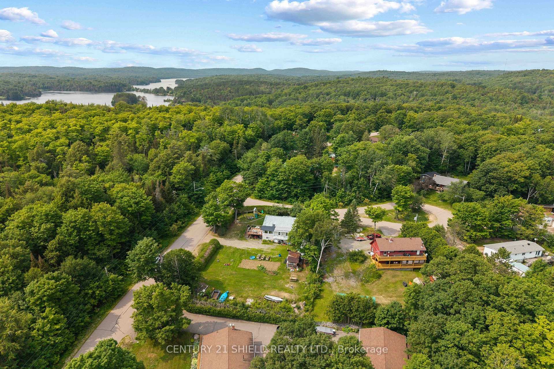 Photo 81 of 121 Maple Drive, South Algonquin — HOMEH