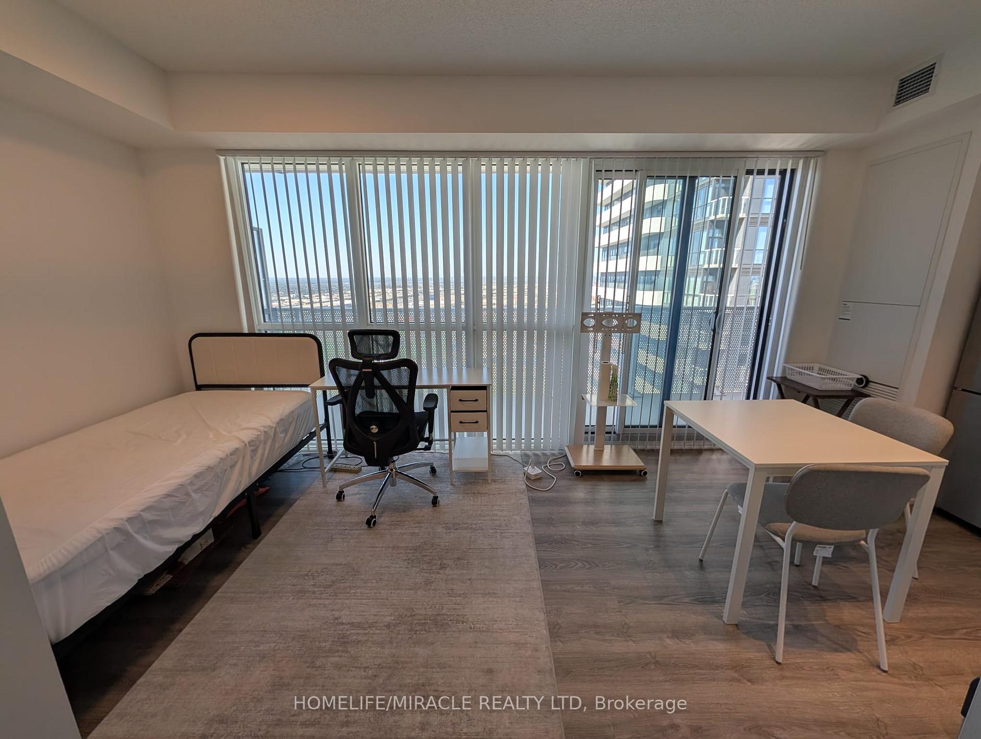 Photo 5 of Unit 3912, 195 Commerce Street, Vaughan, Vaughan Corporate Centre — HOMEH