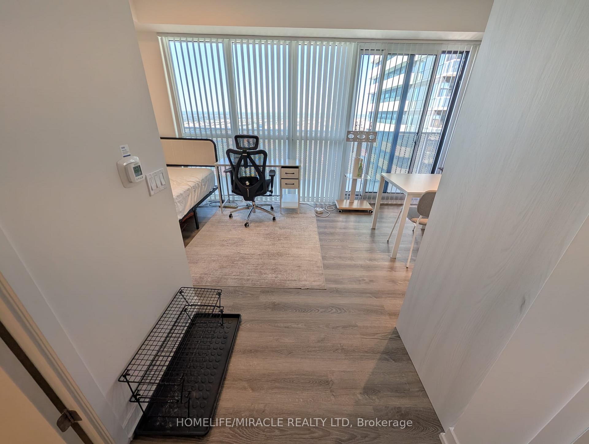 Photo 6 of Unit 3912, 195 Commerce Street, Vaughan, Vaughan Corporate Centre — HOMEH