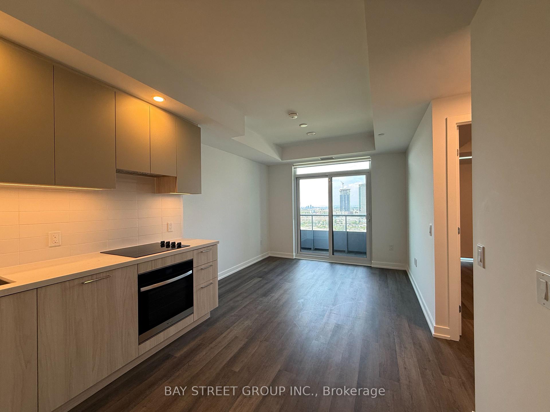 Photo 11 of Unit 1210A, 5 Meadowdale Road, Vaughan, Vaughan Corporate Centre — HOMEH