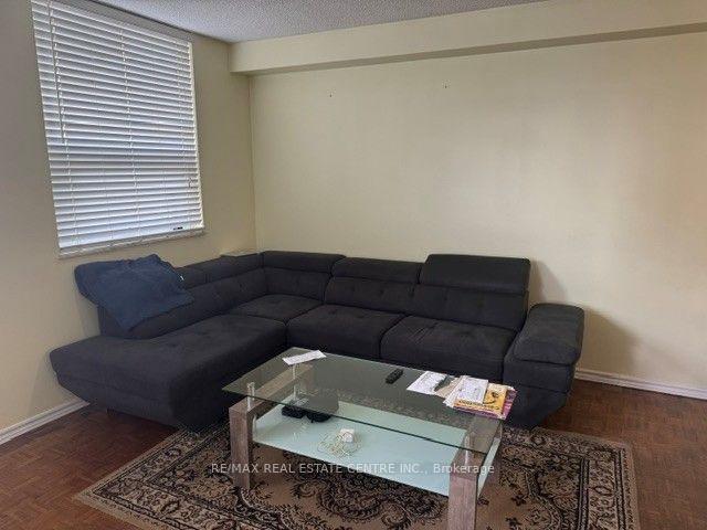 Photo 6 of Unit 715, 4 Lisa Street W, Brampton, Queen Street Corridor — HOMEH
