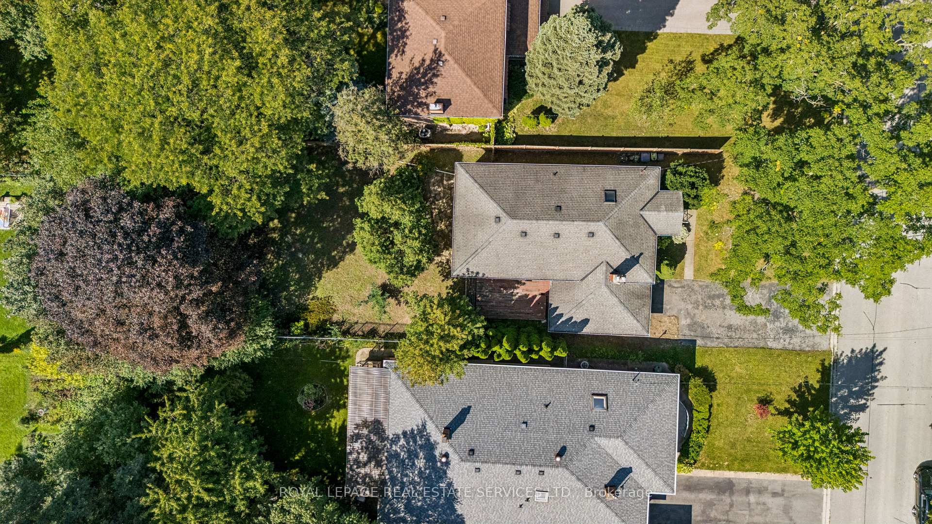 Photo 11 of 98 Prennan Avenue, Etobicoke, Islington-City Centre West — HOMEH