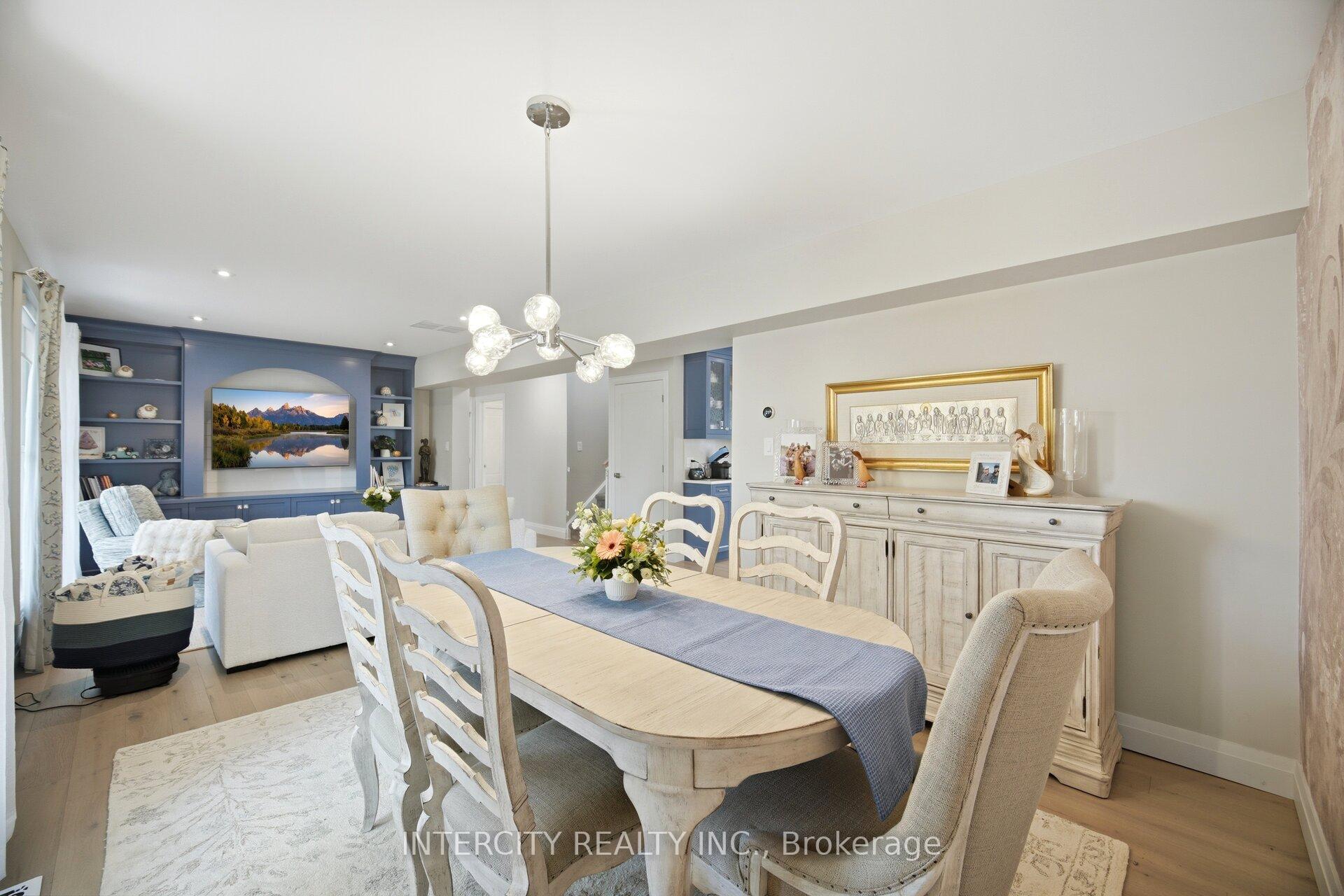Photo 13 of 2262 Webb Street, Innisfil, Stroud — HOMEH