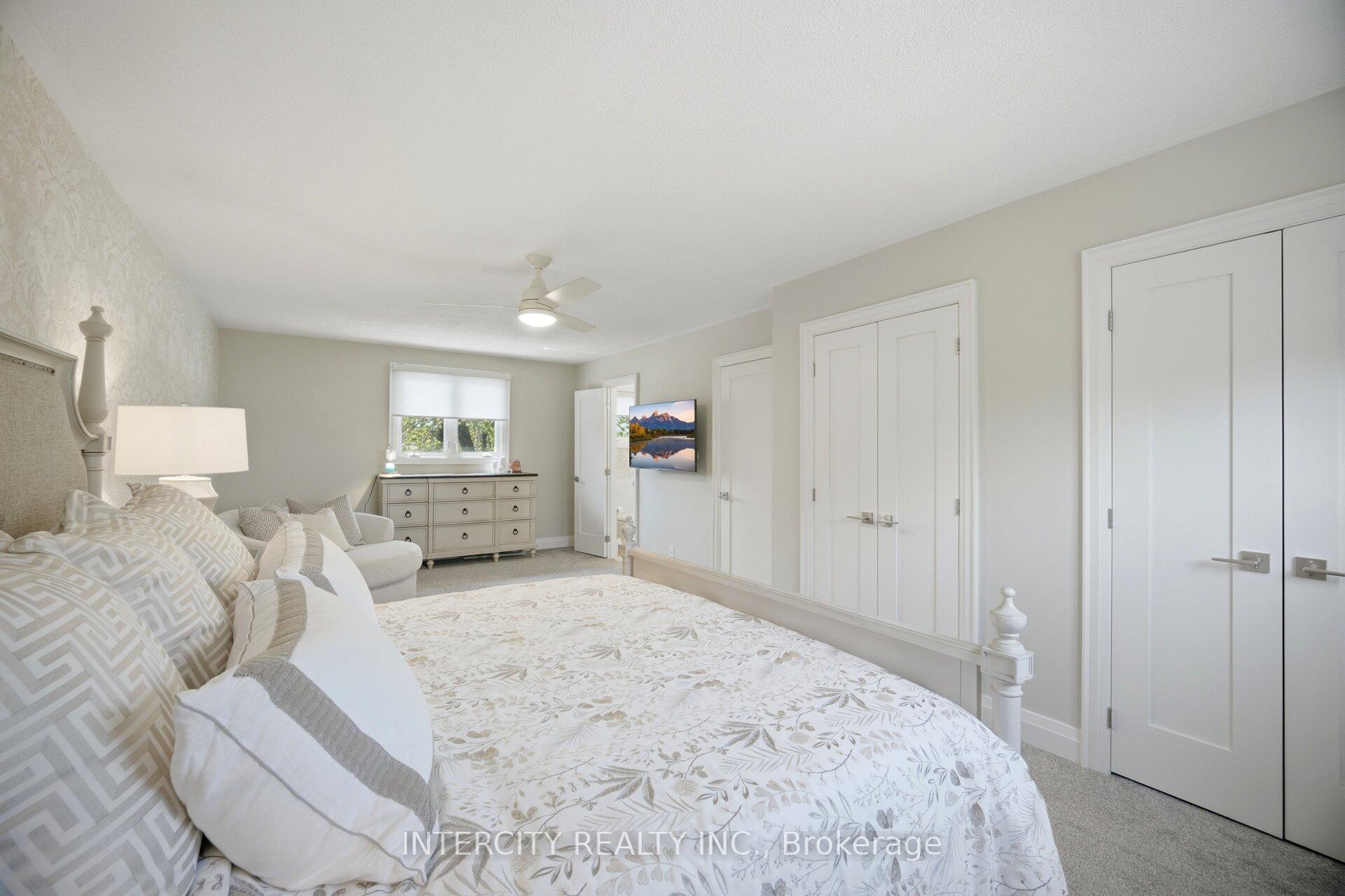 Photo 25 of 2262 Webb Street, Innisfil, Stroud — HOMEH